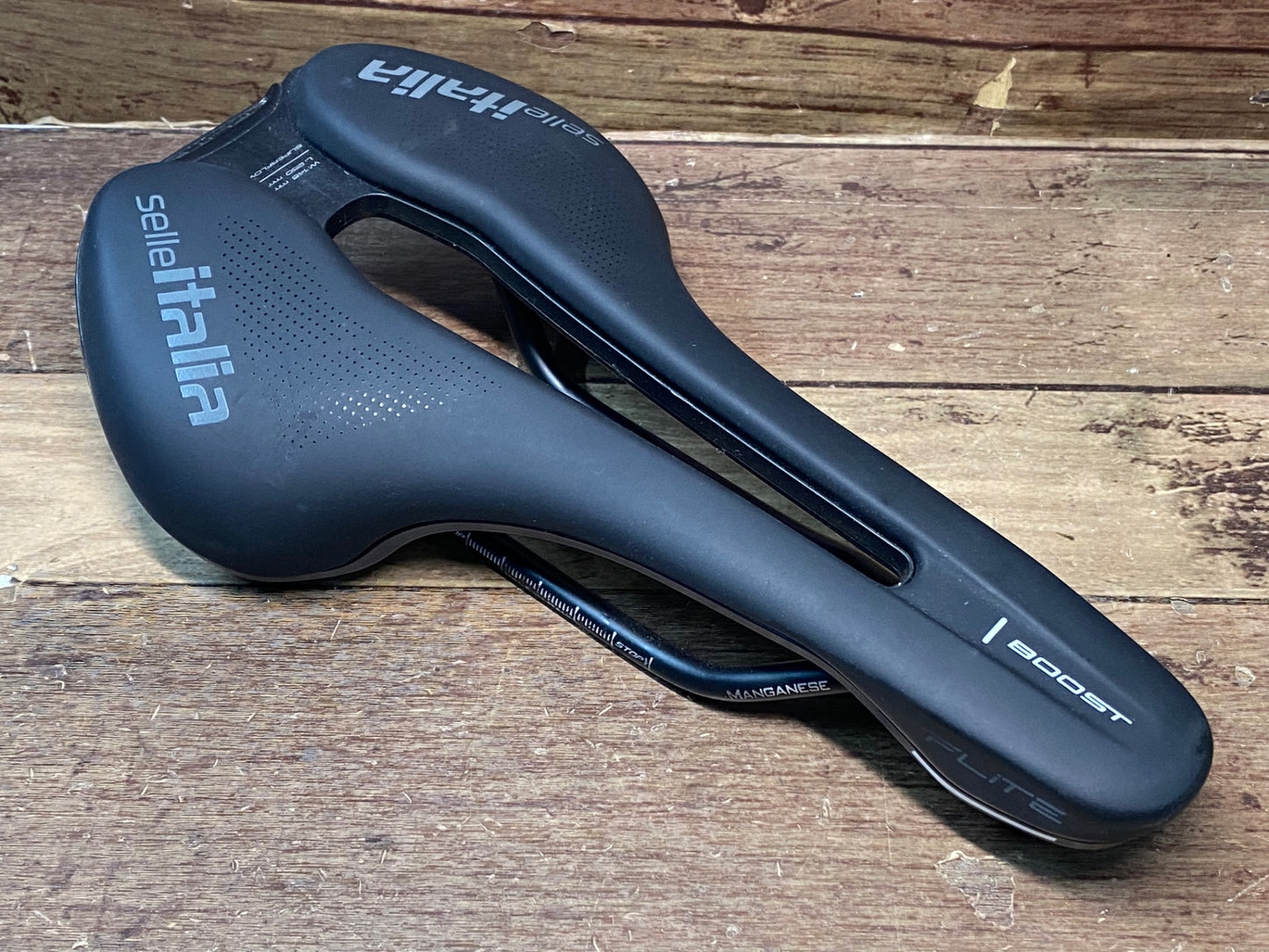 IM024 セライタリア SELLE ITALIA FLITE BOOST サドル 黒 MANGANESE
