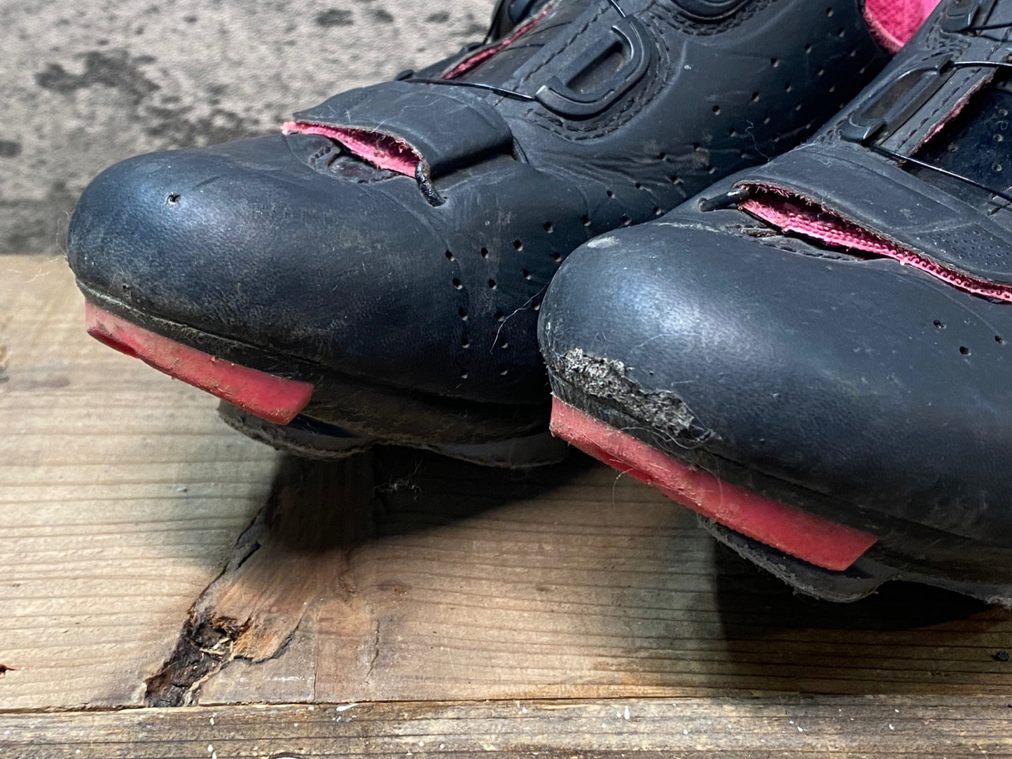 IO948 フィジーク fizik テンポ TEMPO R5 OVERCURVE SHOES ビンディングシューズ 黒 ピンク EU37 ※ソール傷