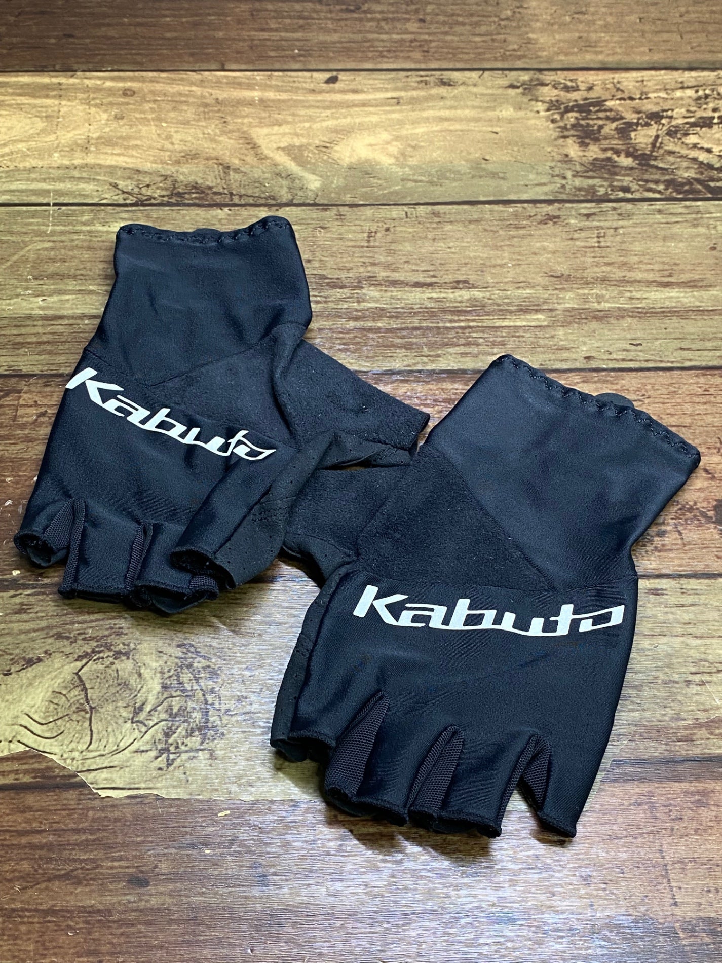 JB543 カブト Kabuto 指切 グローブ 黒 L