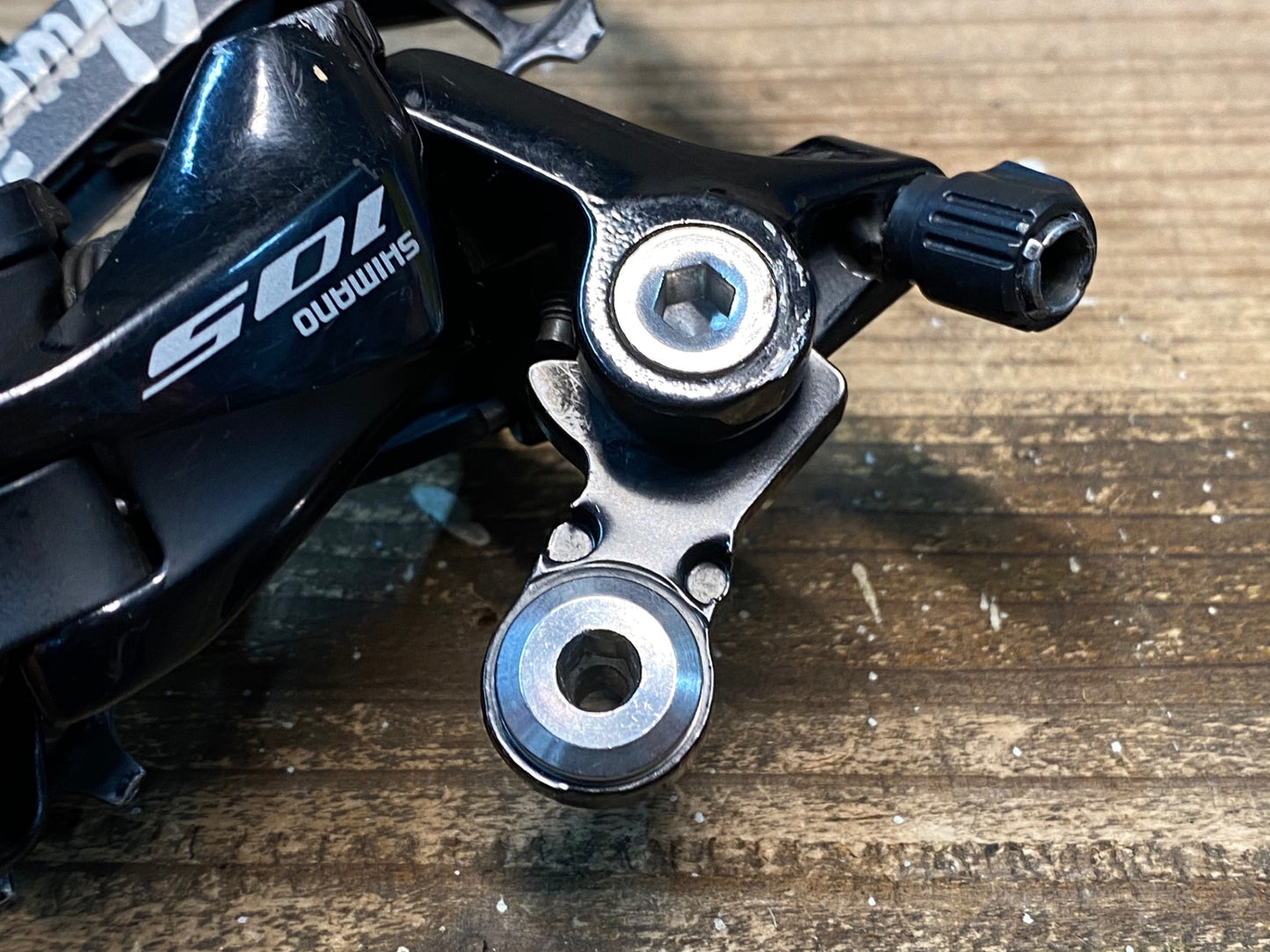 IY913 シマノ SHIMANO 105 RD-R7000 リアディレイラー 11S TOKEN Shuriken付属 19/12T