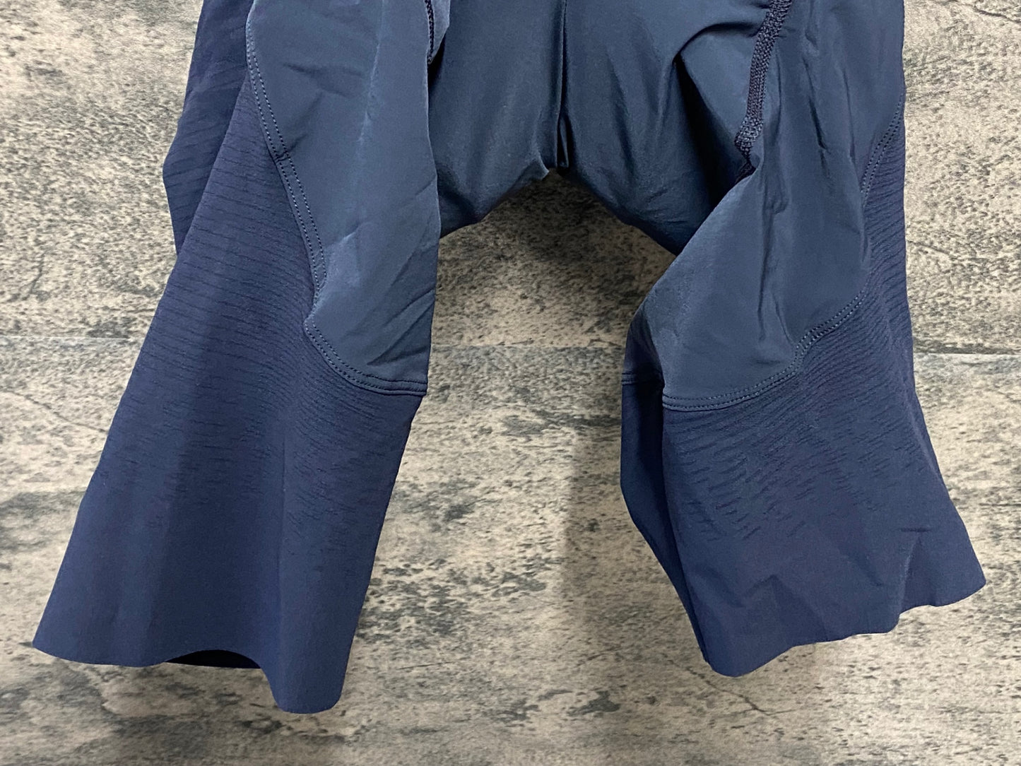 IV325 ラファ Rapha PRO TEAM POWERWEAVE BIB ビブショーツ 紺 M