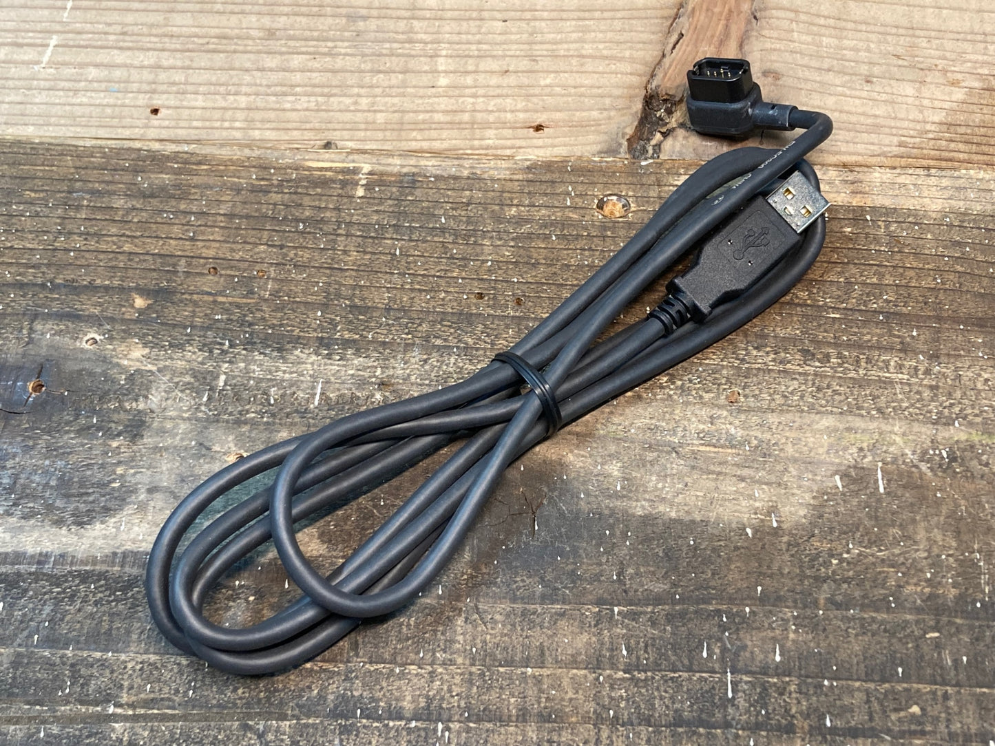 IQ127 シマノ SHIMANO EW-EC300 充電コネクター