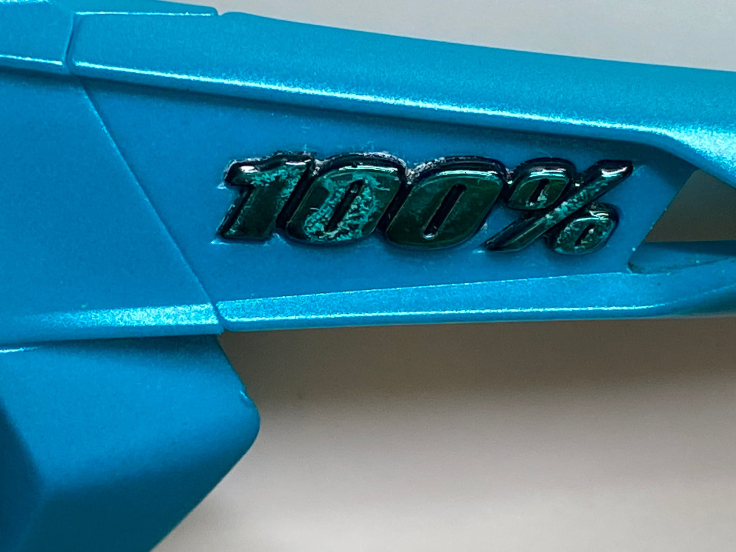 JC079 100％ スピードトラップ SPEEDTRAP サングラス アイウェア Peter Sagan ※レンズ擦れ