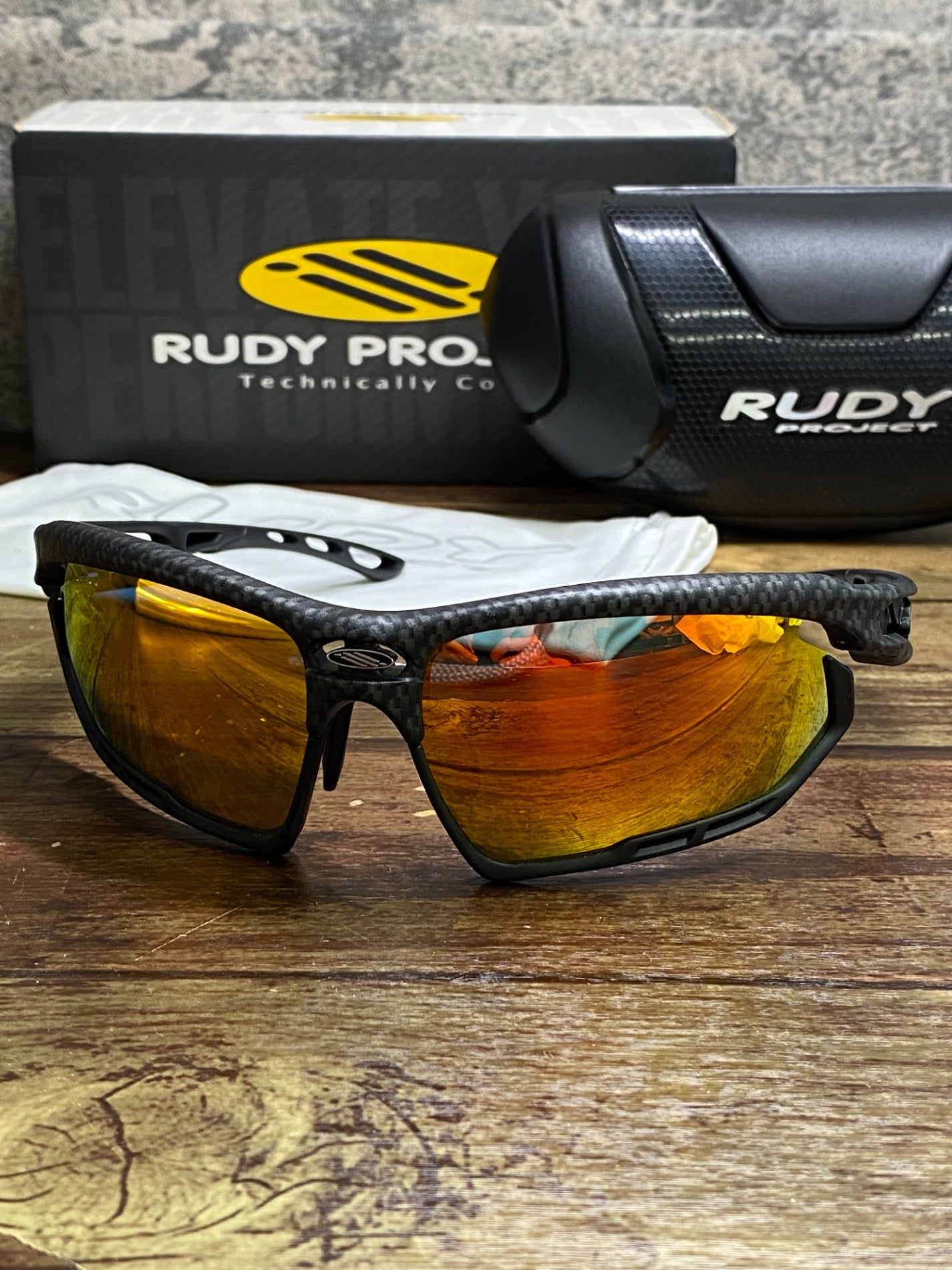 IZ566 ルディプロジェクト RUDY PROJECT FOTONYK アイウェア サングラス カーボン