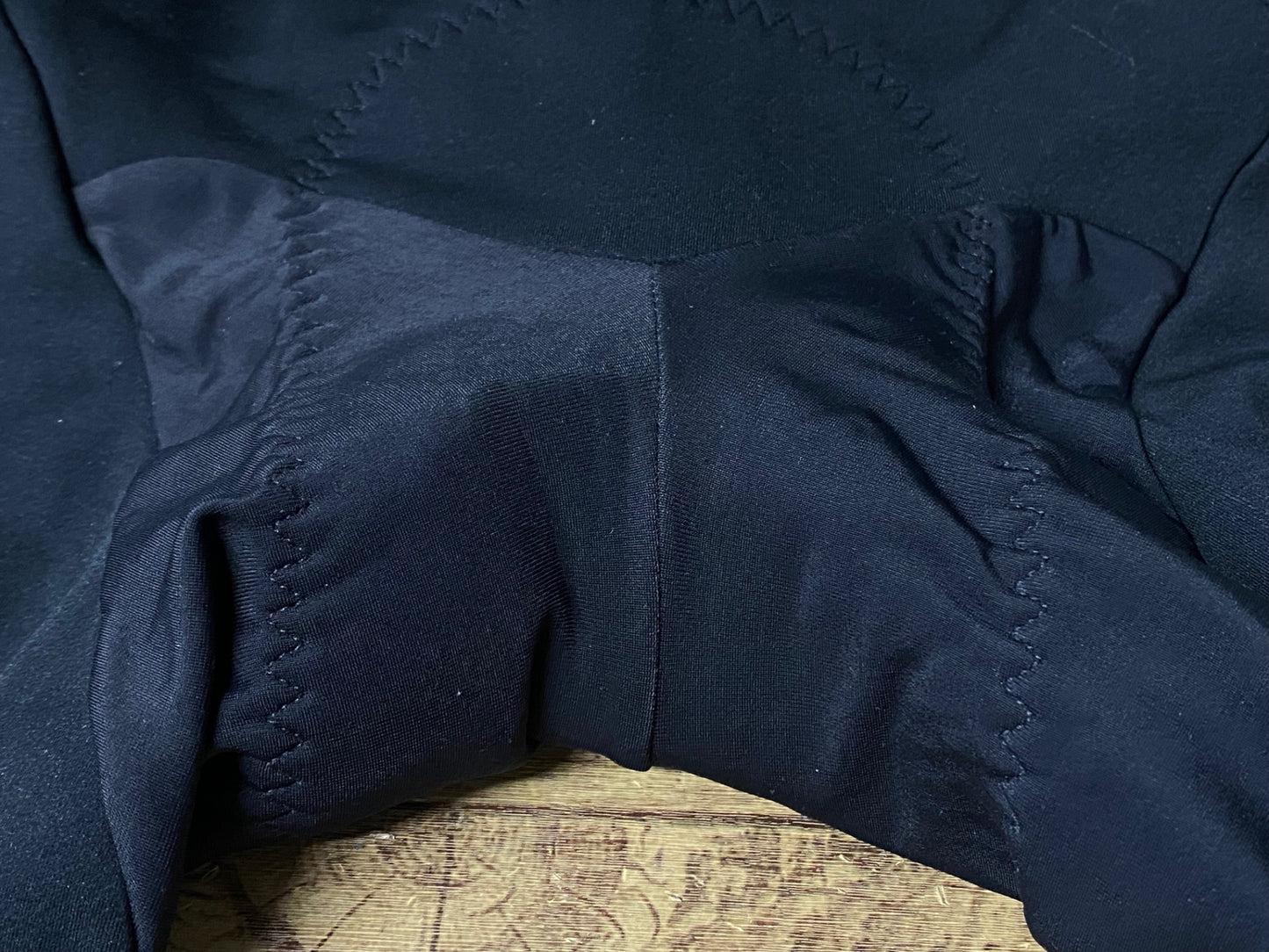 IR647 パールイズミ PEARL iZUMi ビブタイツ 黒 L 裏起毛 パッド擦れ 黒タグ