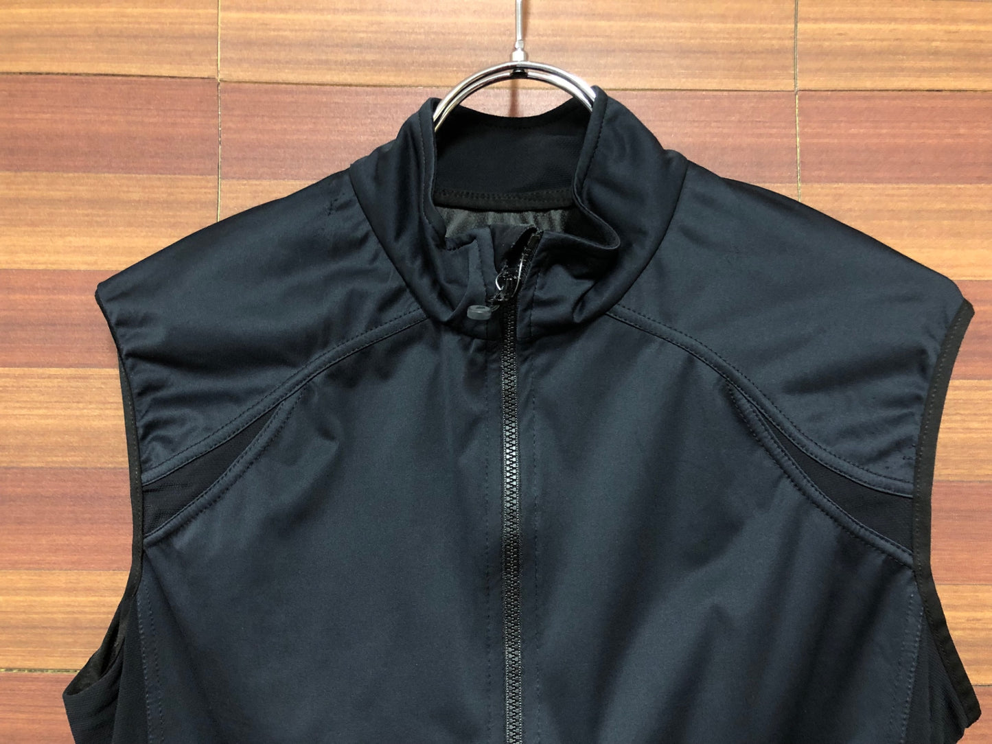 IM436 イザドア Isadore I7A3O7E サイクルベスト ジレ 黒 S