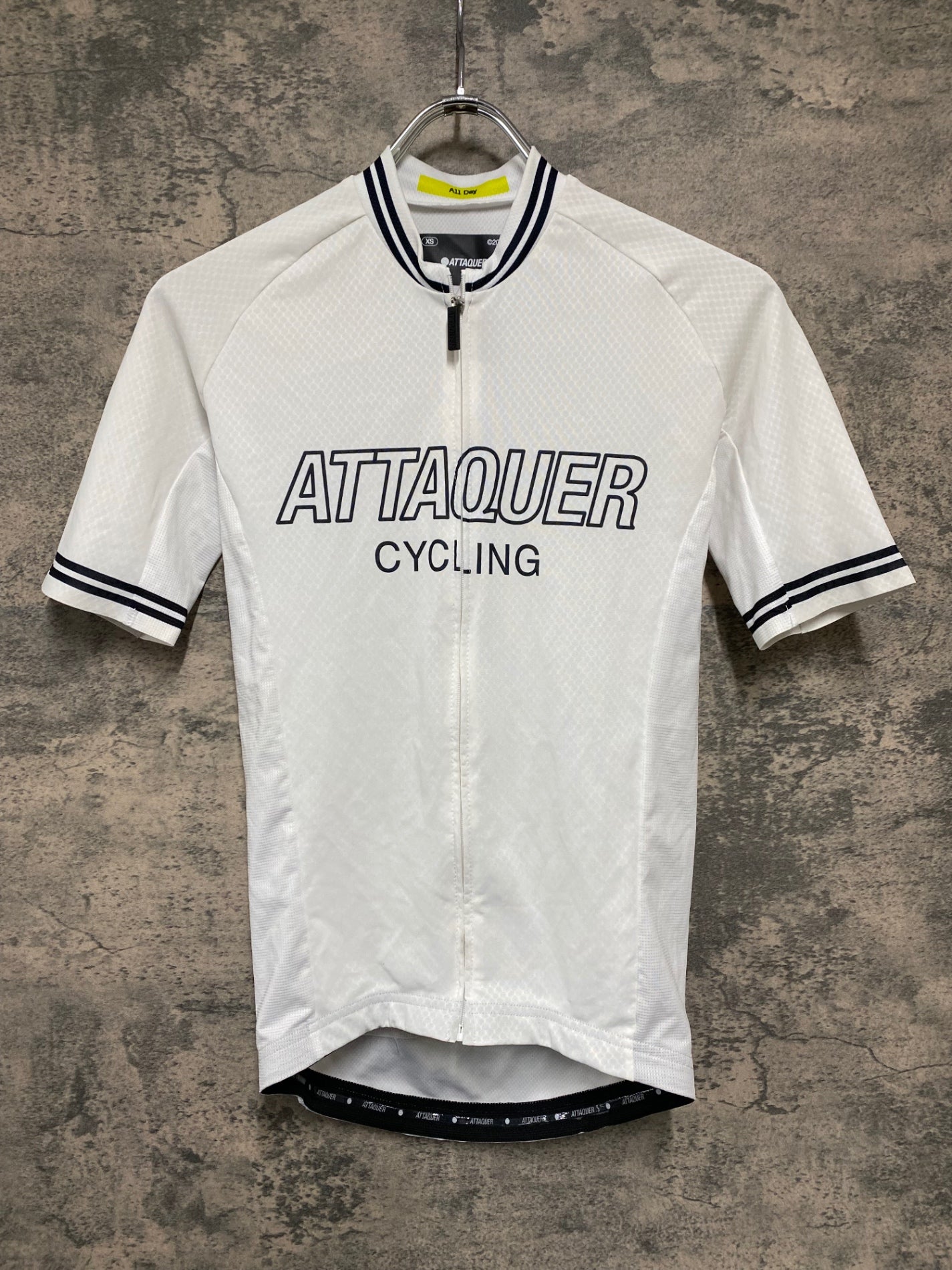 IU389 アタッカー ATTAQUER All Day 半袖 サイクルジャージ 白 XS