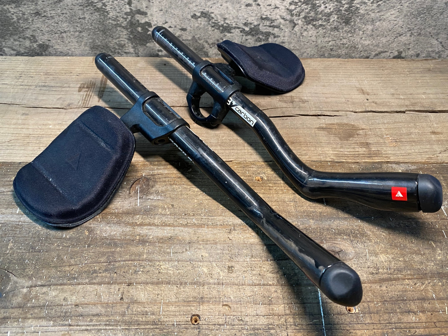 IQ495 プロファイルデザイン PROFILE DESIGN T3+ カーボン DHバー Φ31.8 黒 330mm