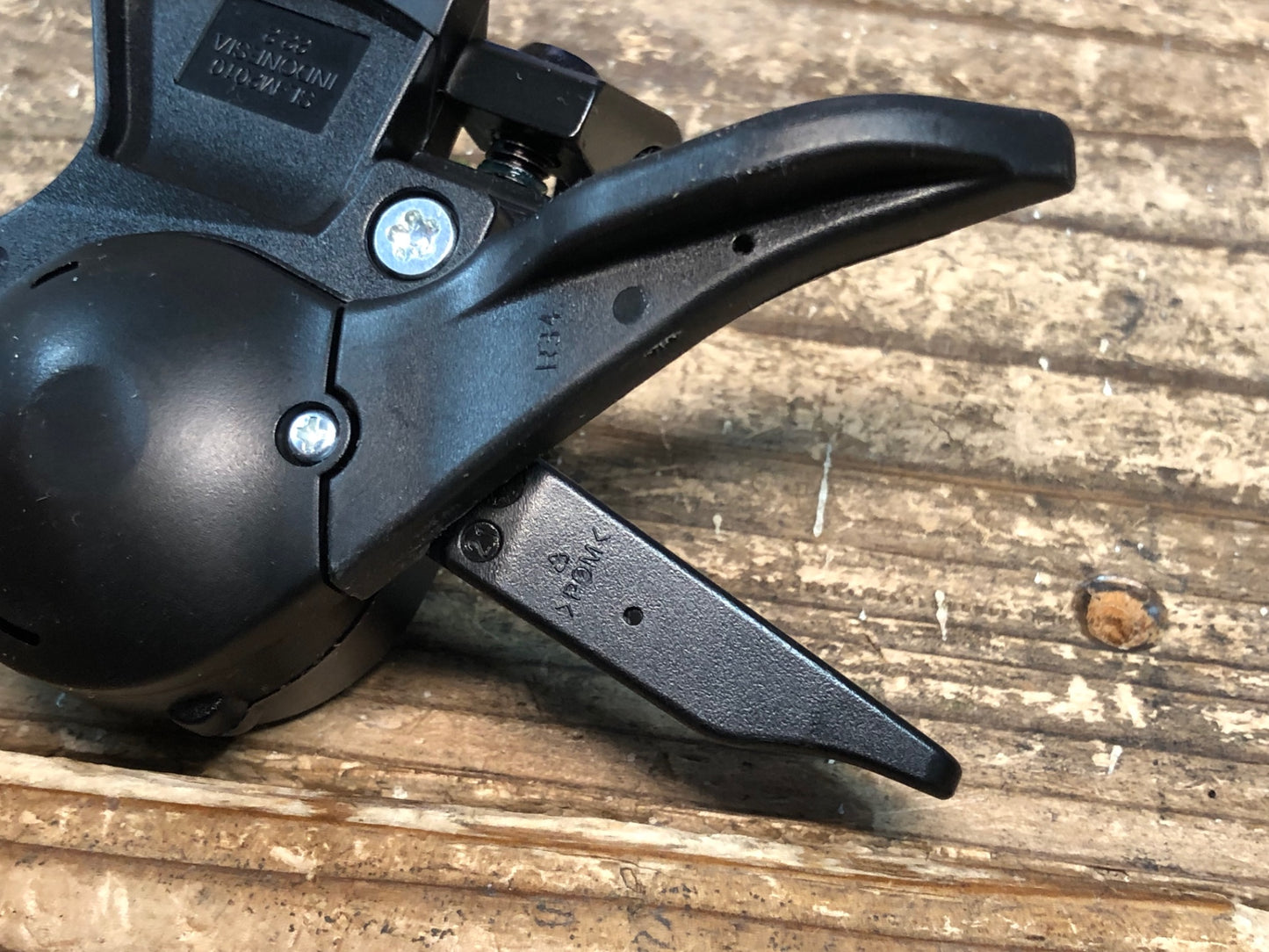 IW008 シマノ SHIMANO SL-M2010 シフトレバー