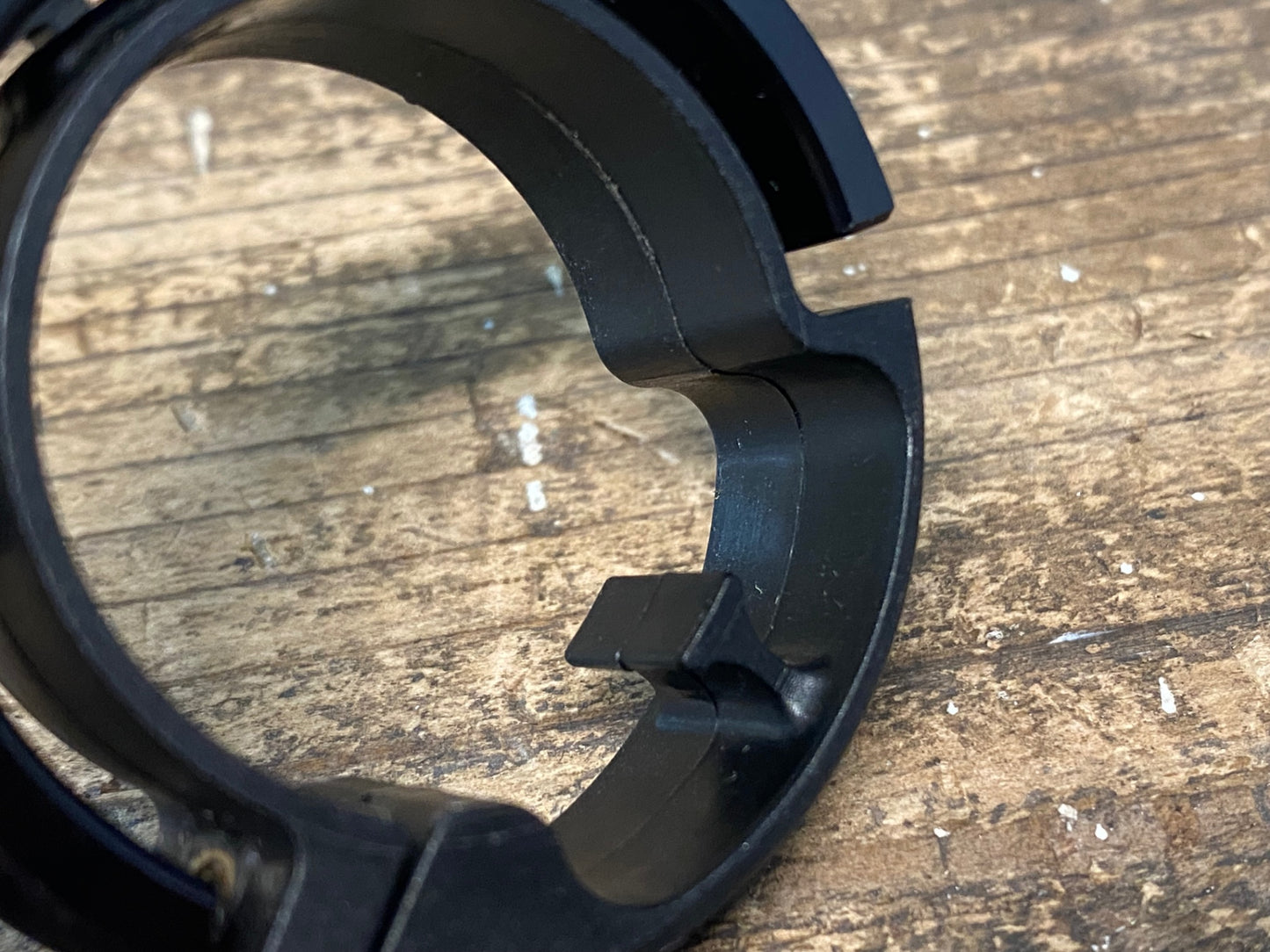 IJ236 ノグ knog Oi ベル 黒 Φ31.8