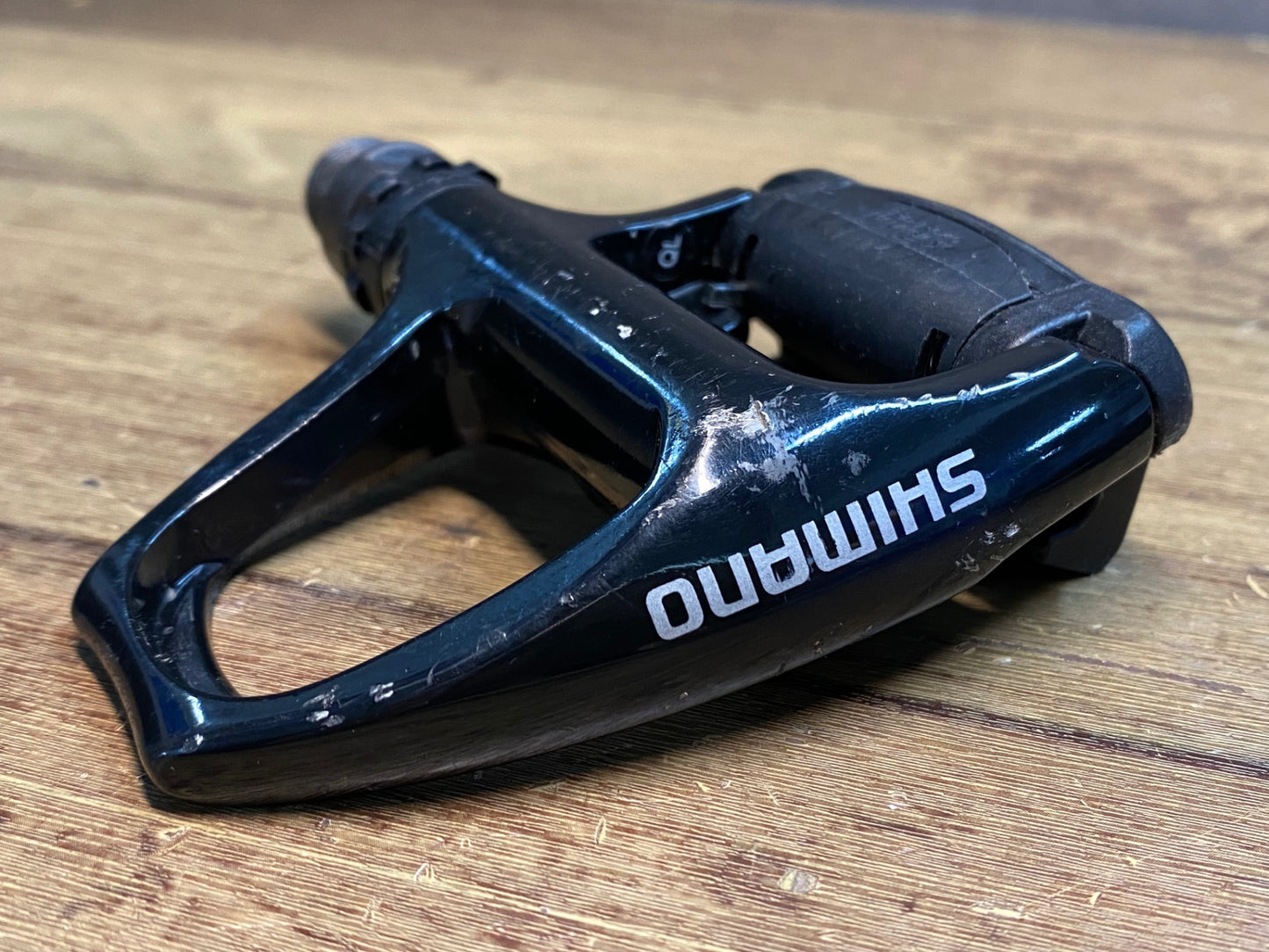 IZ019 シマノ SHIMANO LIGHT ACTION PD-R540 ビンディングペダル 黒