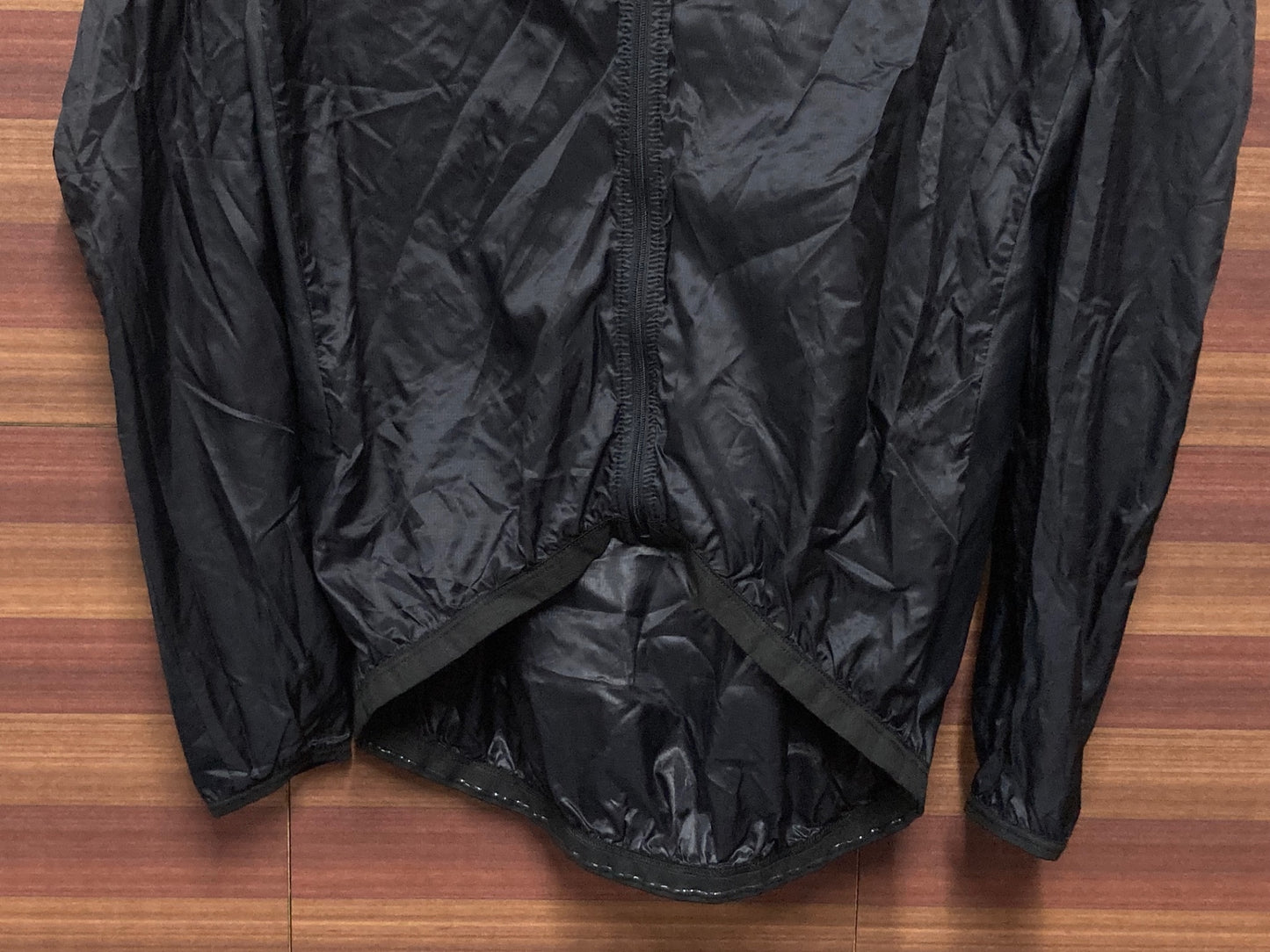 IO959 アソス assos MILLE GT WIND JACKET black ウィンドブレーカー 黒 L