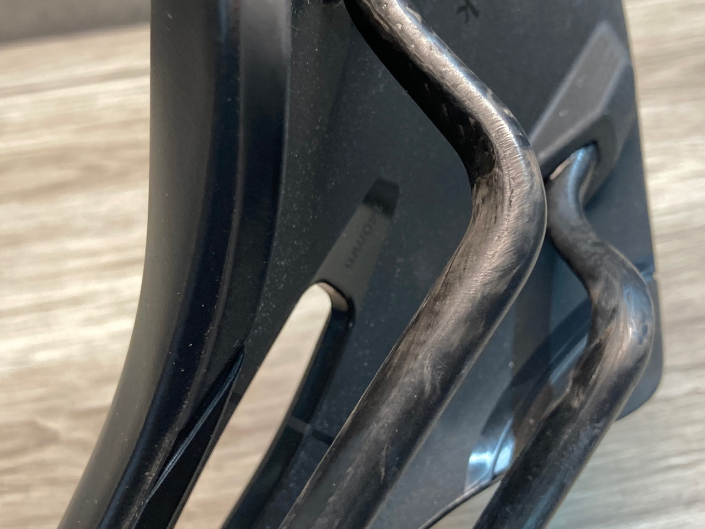 IX082 フィジーク fizik VENTO ANTARES R1 サドル 黒 カーボンレール