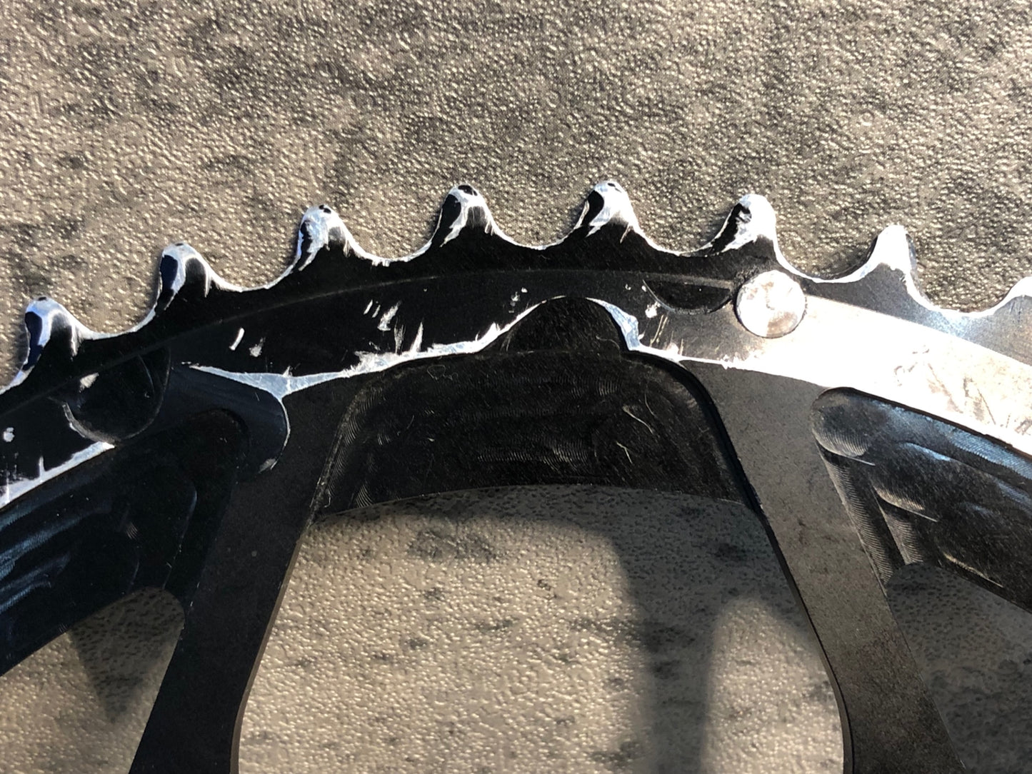 IO774 ローター ROTOR noQ アウター チェーンリング 52T BCD110