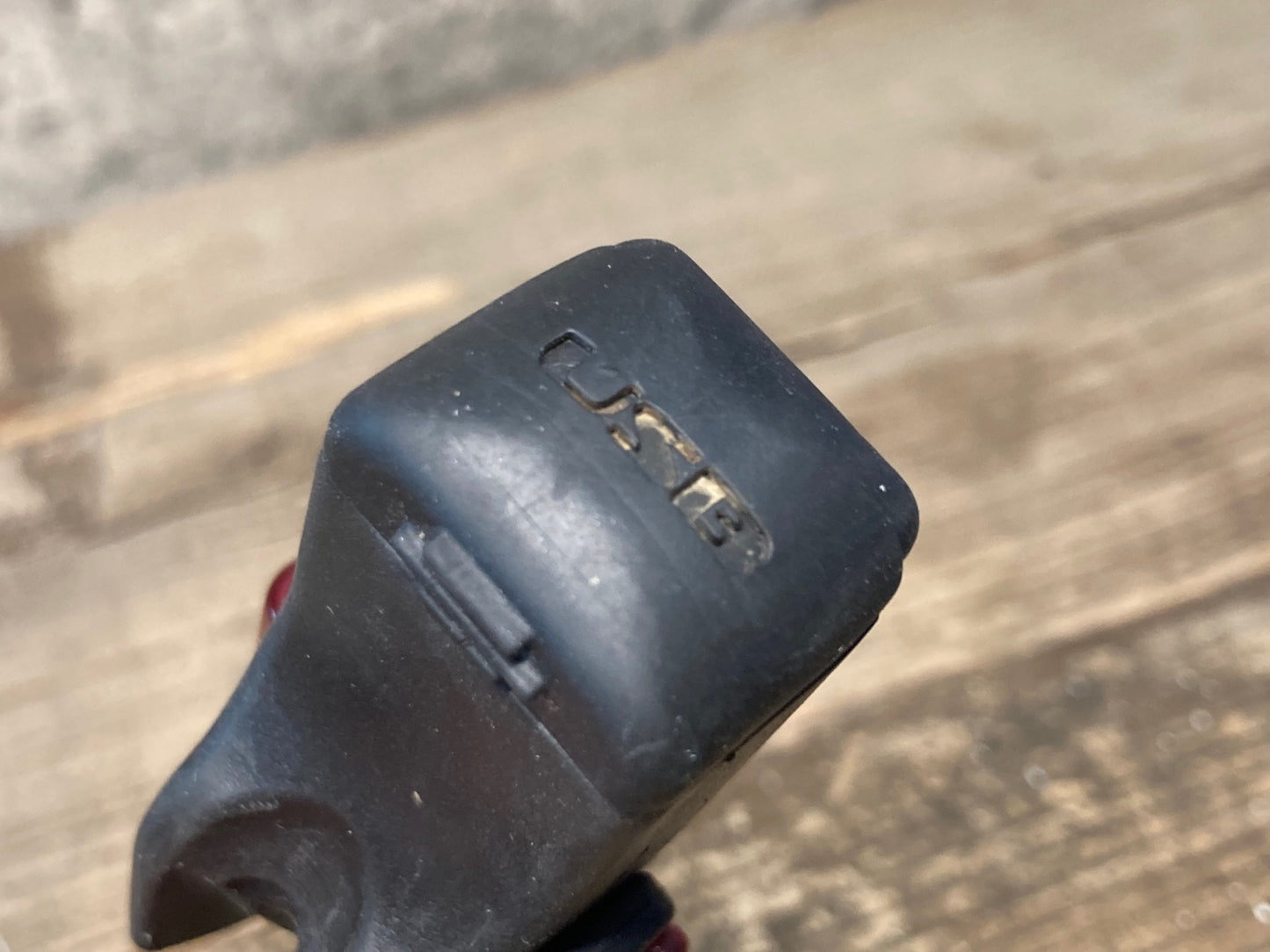 IA955 レザイン LEZYNE ストリップ STRIP DRIVE 300 PRO リアライト 動作確認済み