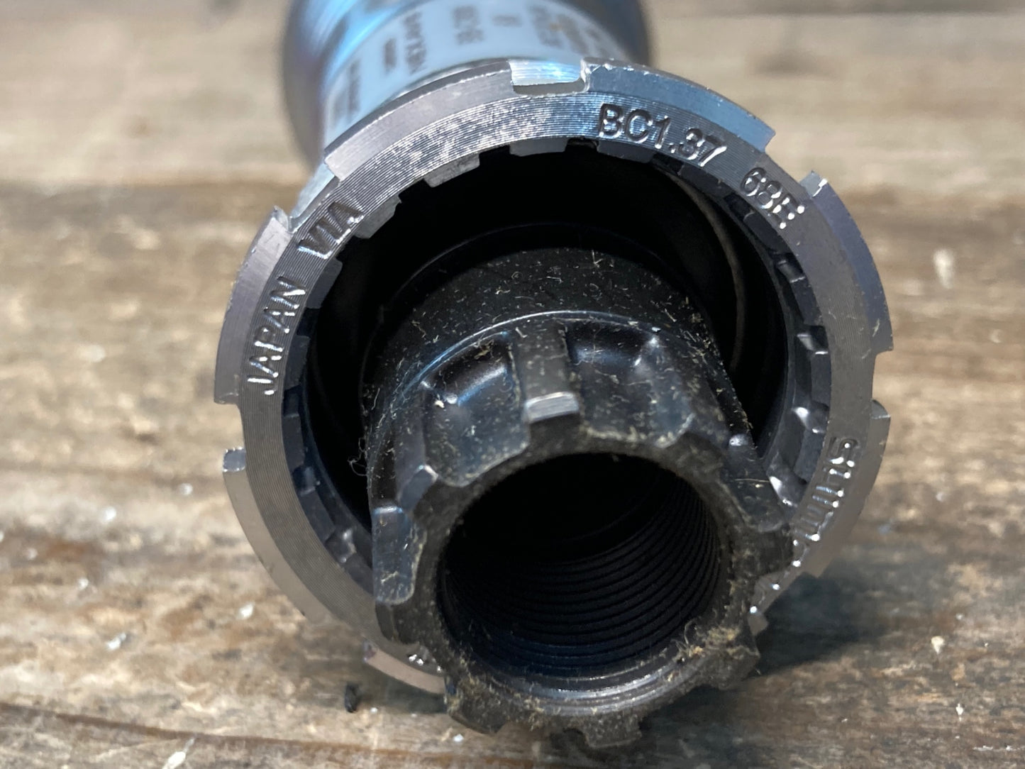 IS155 シマノ SHIMANO ネクサーヴ NEXAVE BB-C900 BB 121mm 68mm