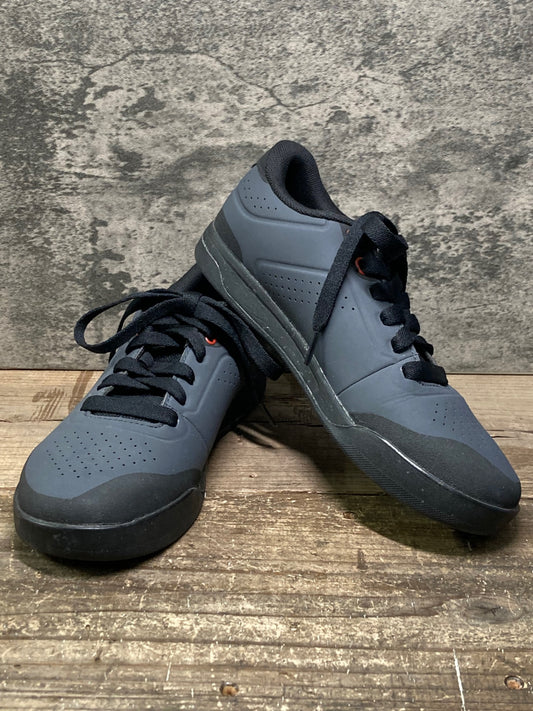 IT442 ジロ GIRO LATCH スニーカー グレー 黒 EU40