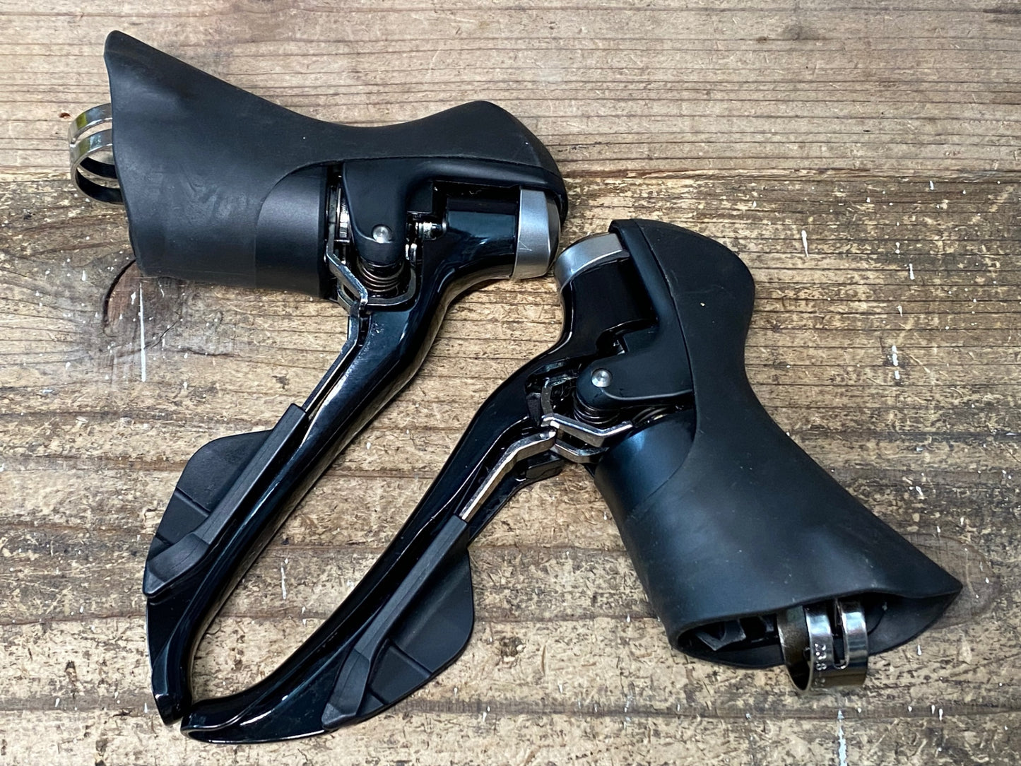 IT141 シマノ SHIMANO 105 ST-5800 STIレバー 2x11S