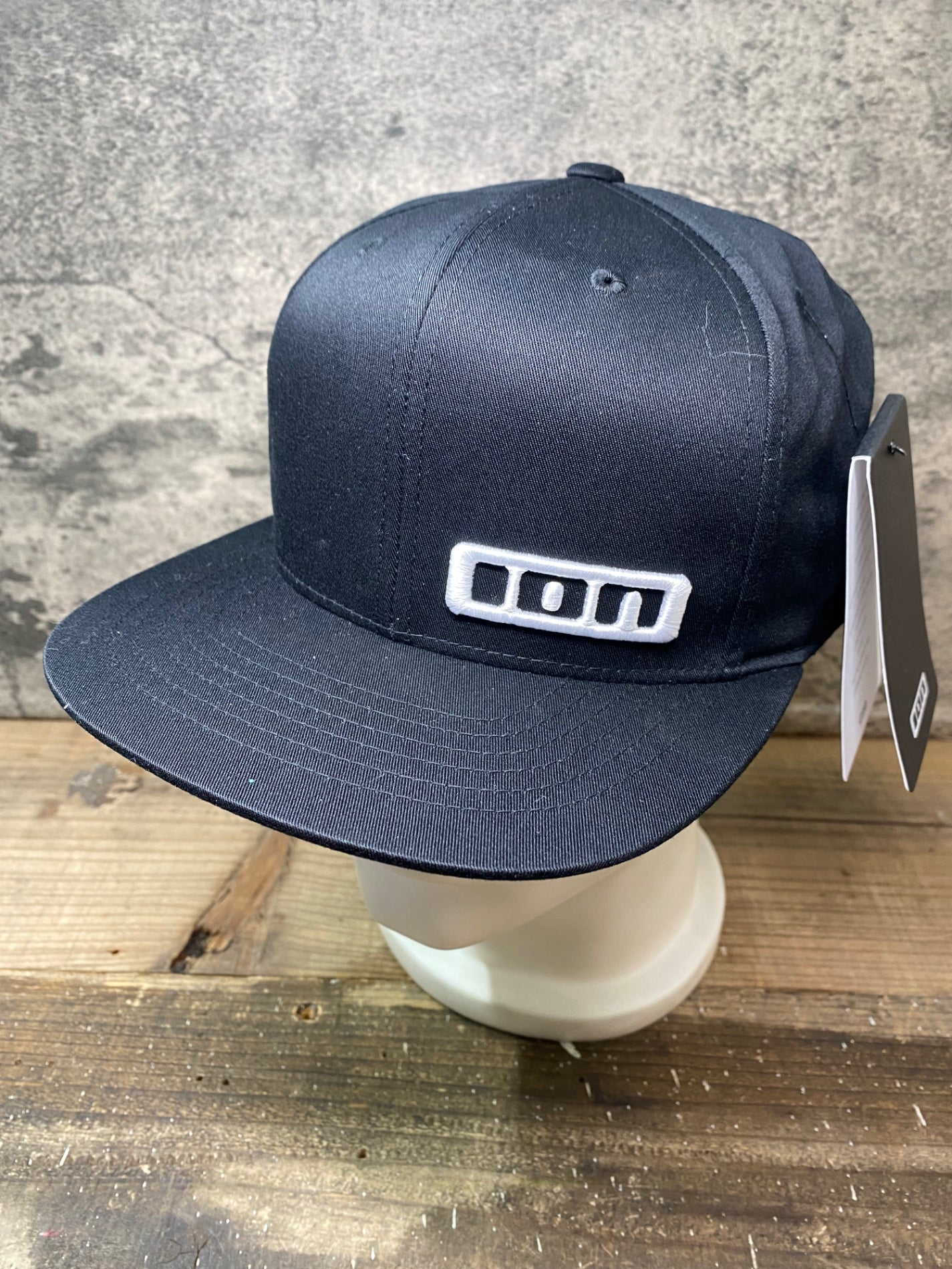 IR268 アイオン ION ROGO CAP キャップ ONE SIZE