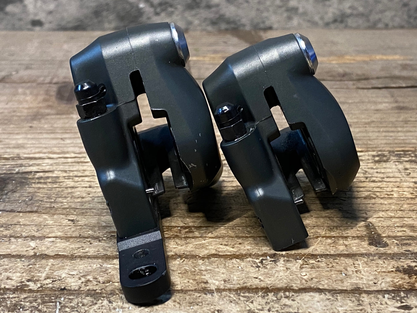 IR014 シマノ SHIMANO ティアグラ TIAGRA BR-4770 油圧 ディスク ブレーキ キャリパー 前後セット