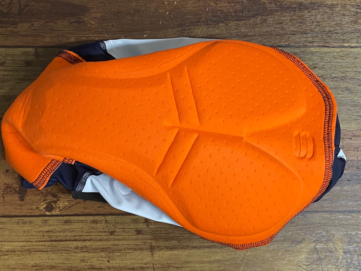 IZ261 スポーツフル sportful ビブショーツ BOH CLASSIC BIBSHORT Red Bull BORA - hansgrohe XSサイズ タグ付き