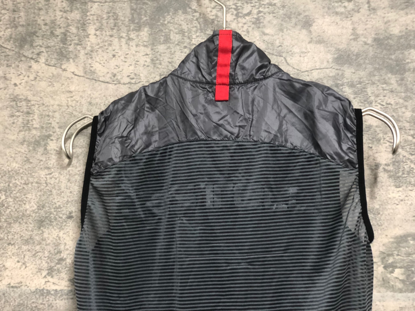 IY189 カステリ CASTELLI ジレ サイクルベスト グレー XS