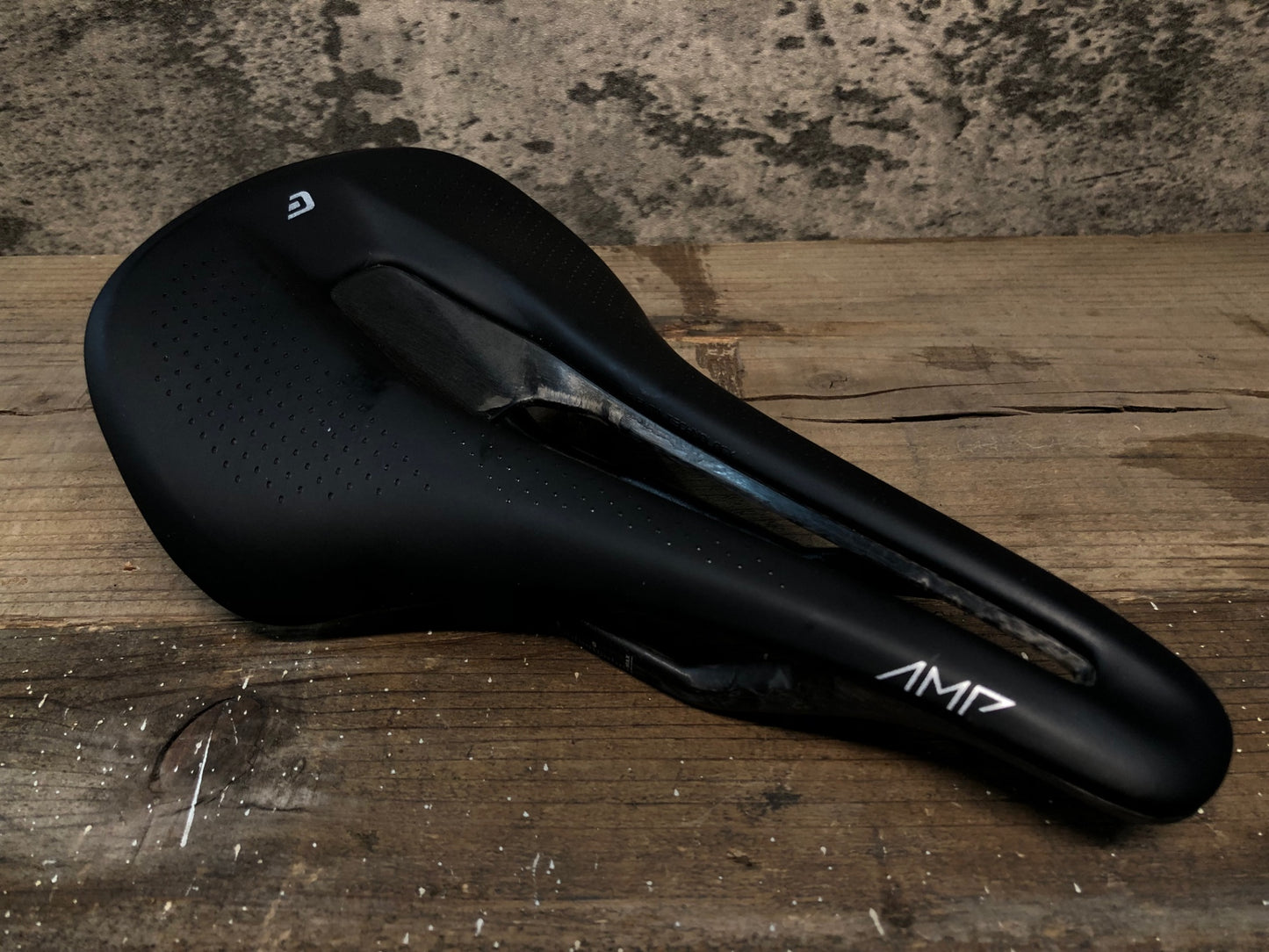 IN632 カデックス CADEX AMP 軽量 サドル カーボンレール 実測145mm