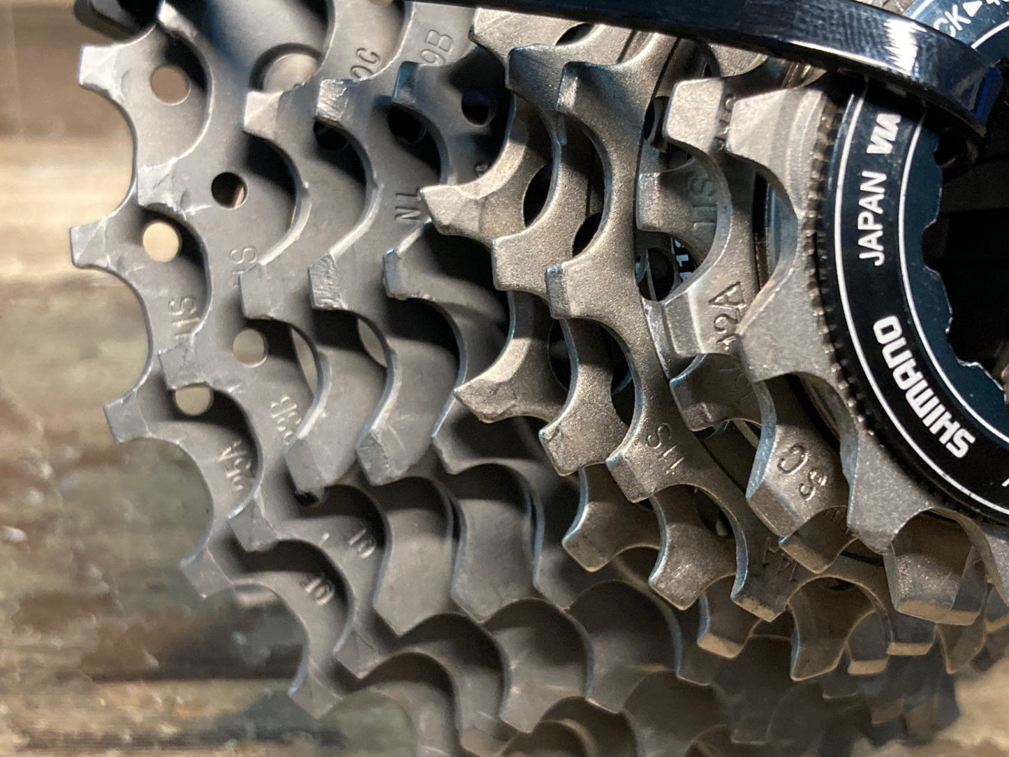 IE048 シマノ SHIMANO デュラエース DURA-ACE CS-R9100 スプロケット 11-25T 11S