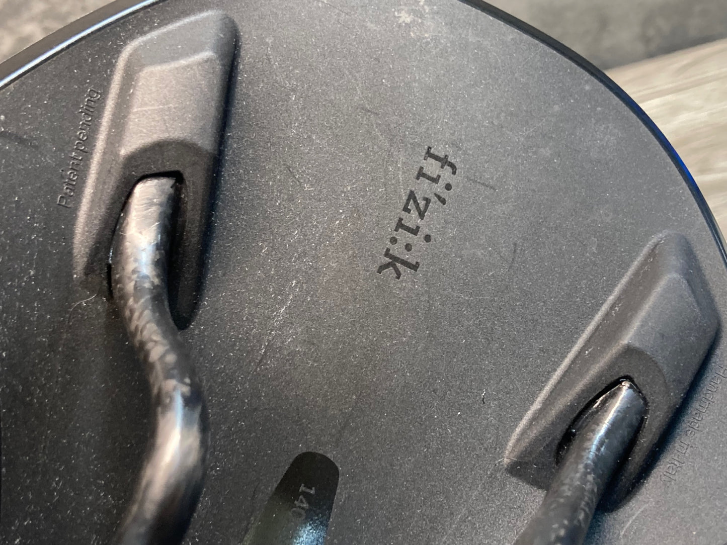 IX082 フィジーク fizik VENTO ANTARES R1 サドル 黒 カーボンレール