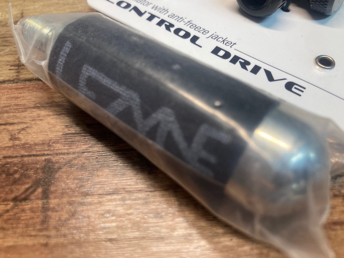 IE109 レザイン LEZYNE CONTROL DRIVE CO2 インフレーター