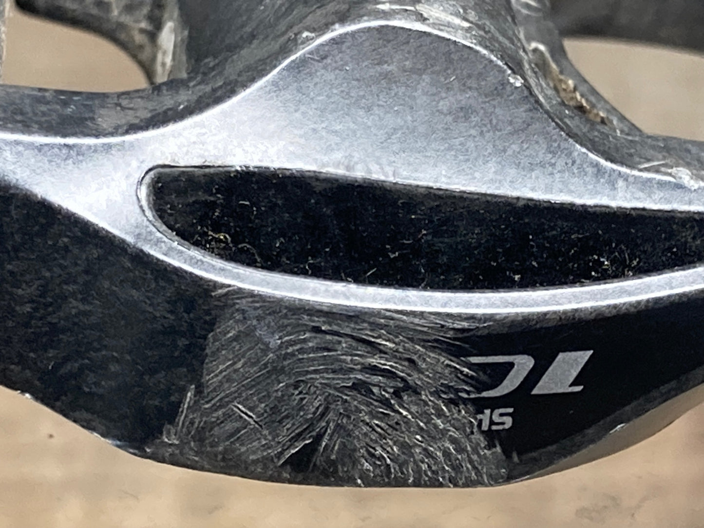 IO604 シマノ SHIMANO 105 PD-5800 ビンディングペダル SPD-SL