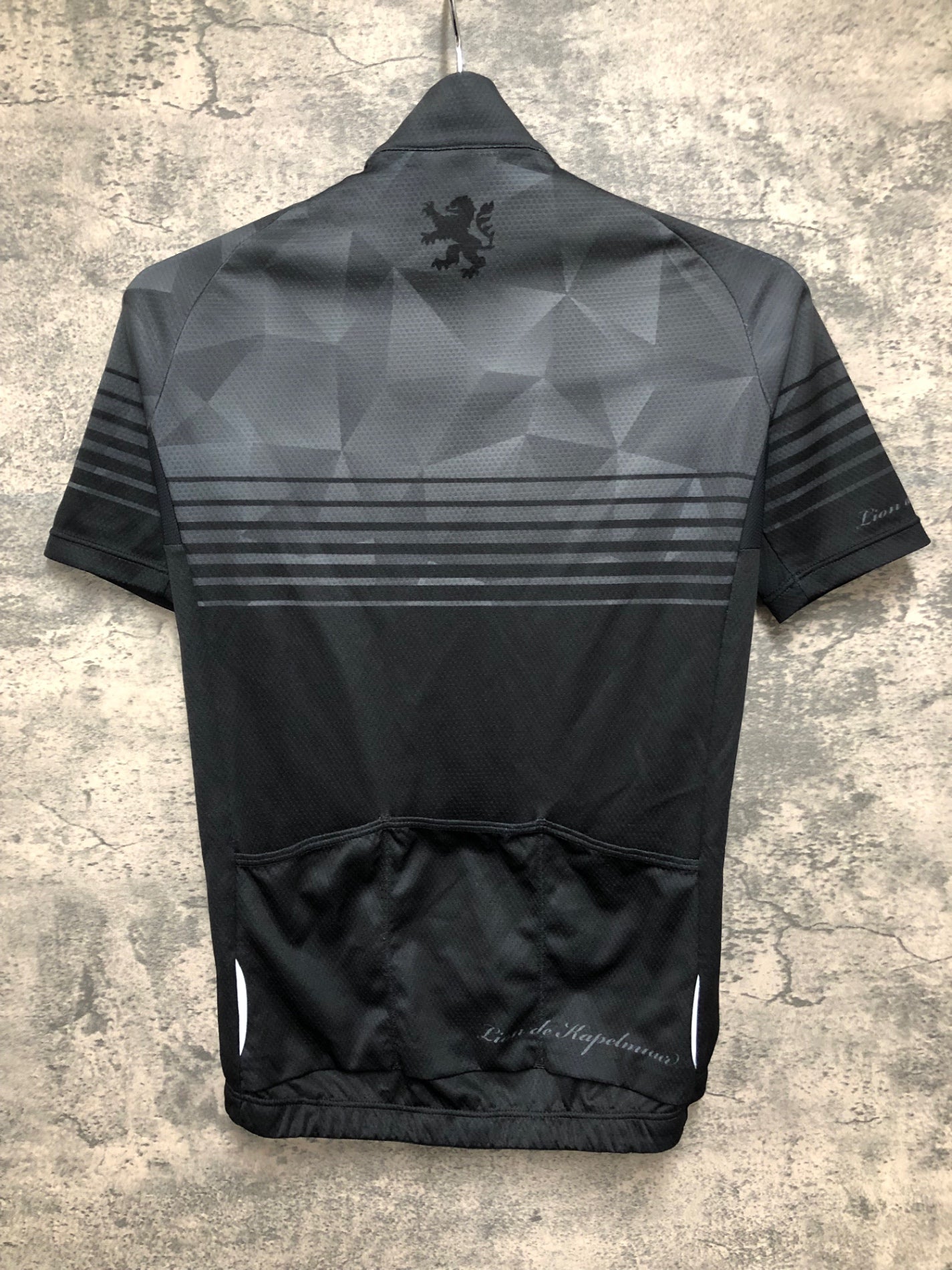IZ772 リオンドカペルミュール Lion de KAPELMUUR 半袖 サイクルジャージ 黒 M
