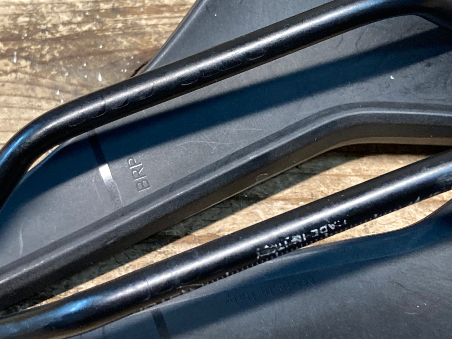 JD891 モスト MOST LYNX サドル 黒 145mm MANGANESEレール