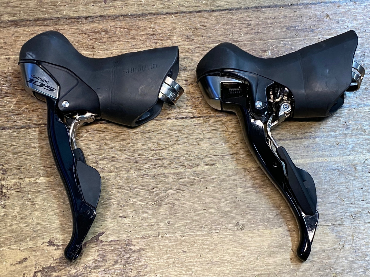 IX770 シマノ SHIMANO 105 ST-5700 STIレバー 2x10S