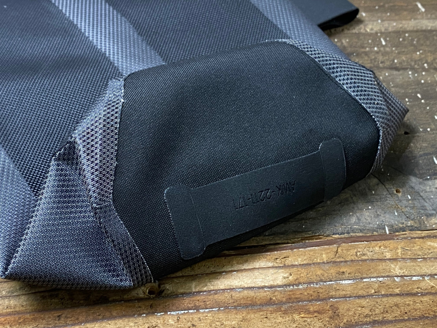 IM699 アピデュラ APIDURA エクスペディション フォーク パック 3Ｌ