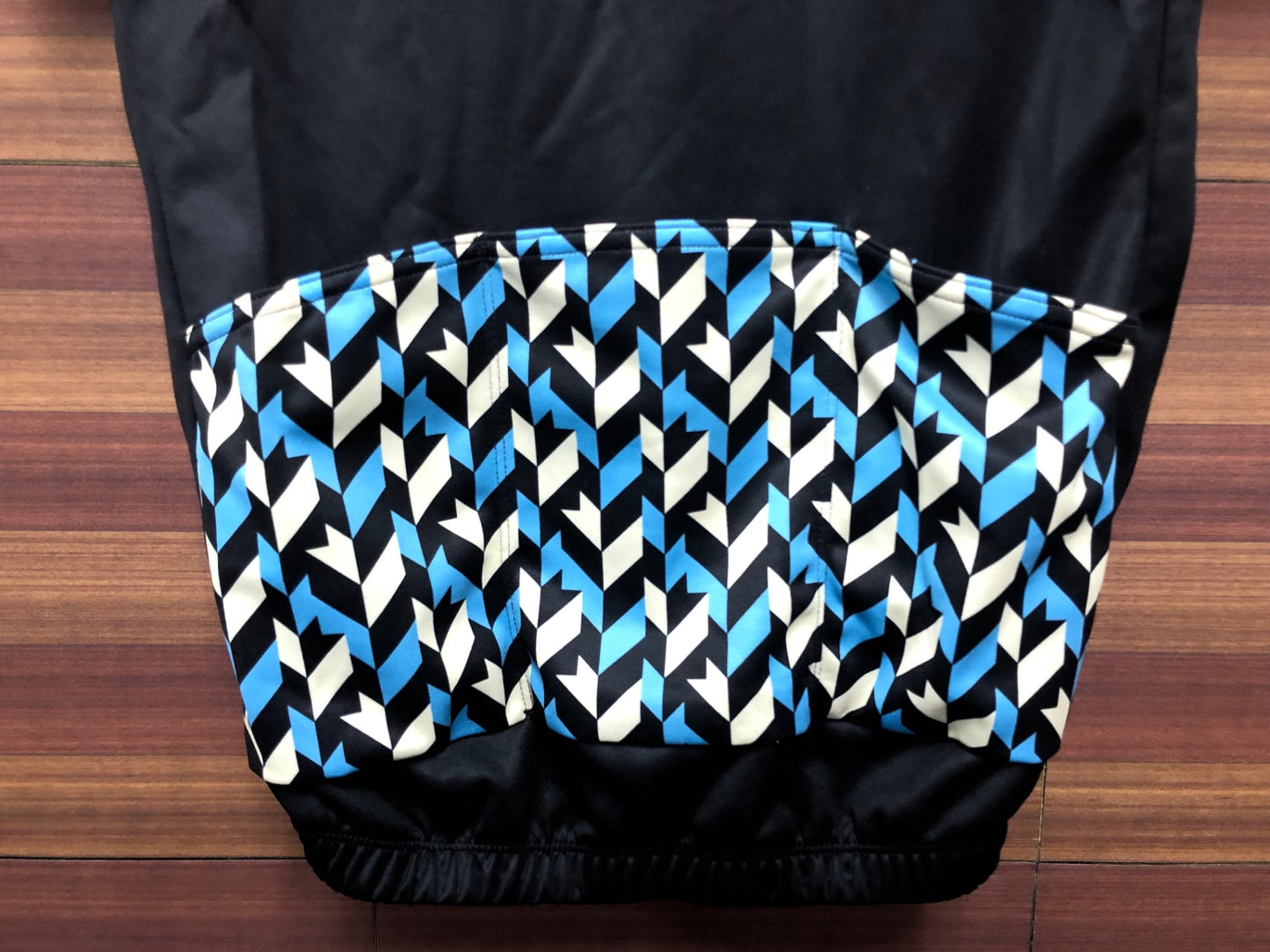 IQ742 カペルミュール KAPELMUUR 半袖 サイクルジャージ 黒 M