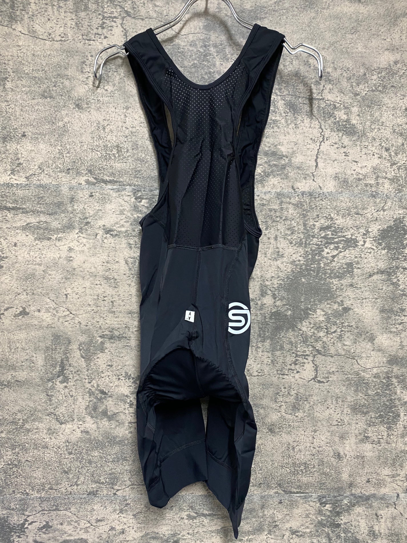 IW936 スキンズ SKINS DNAmic ビブショーツ M ブラック