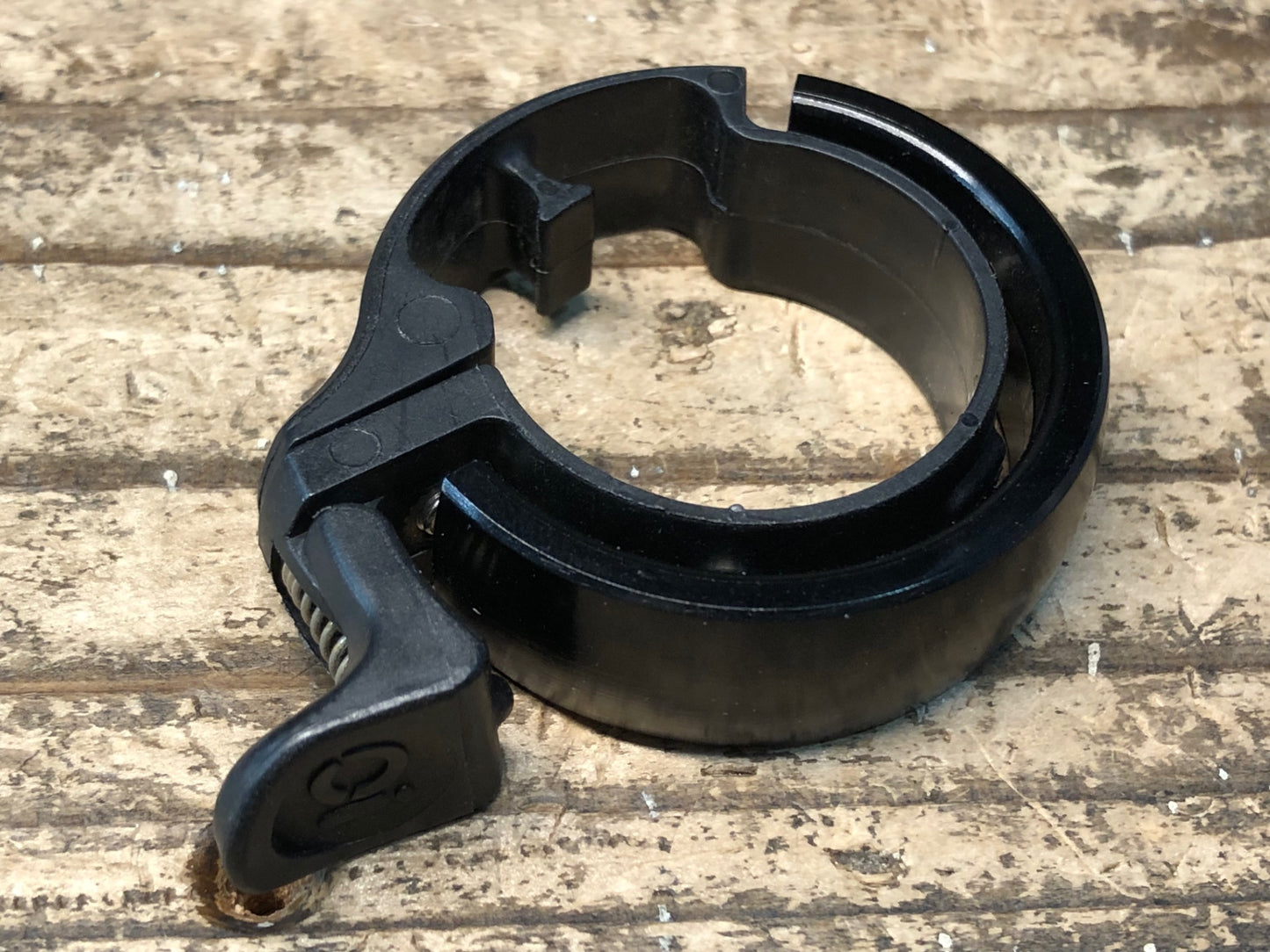 IN702 ノグ knog オイ Oi ベル Φ31.8 黒