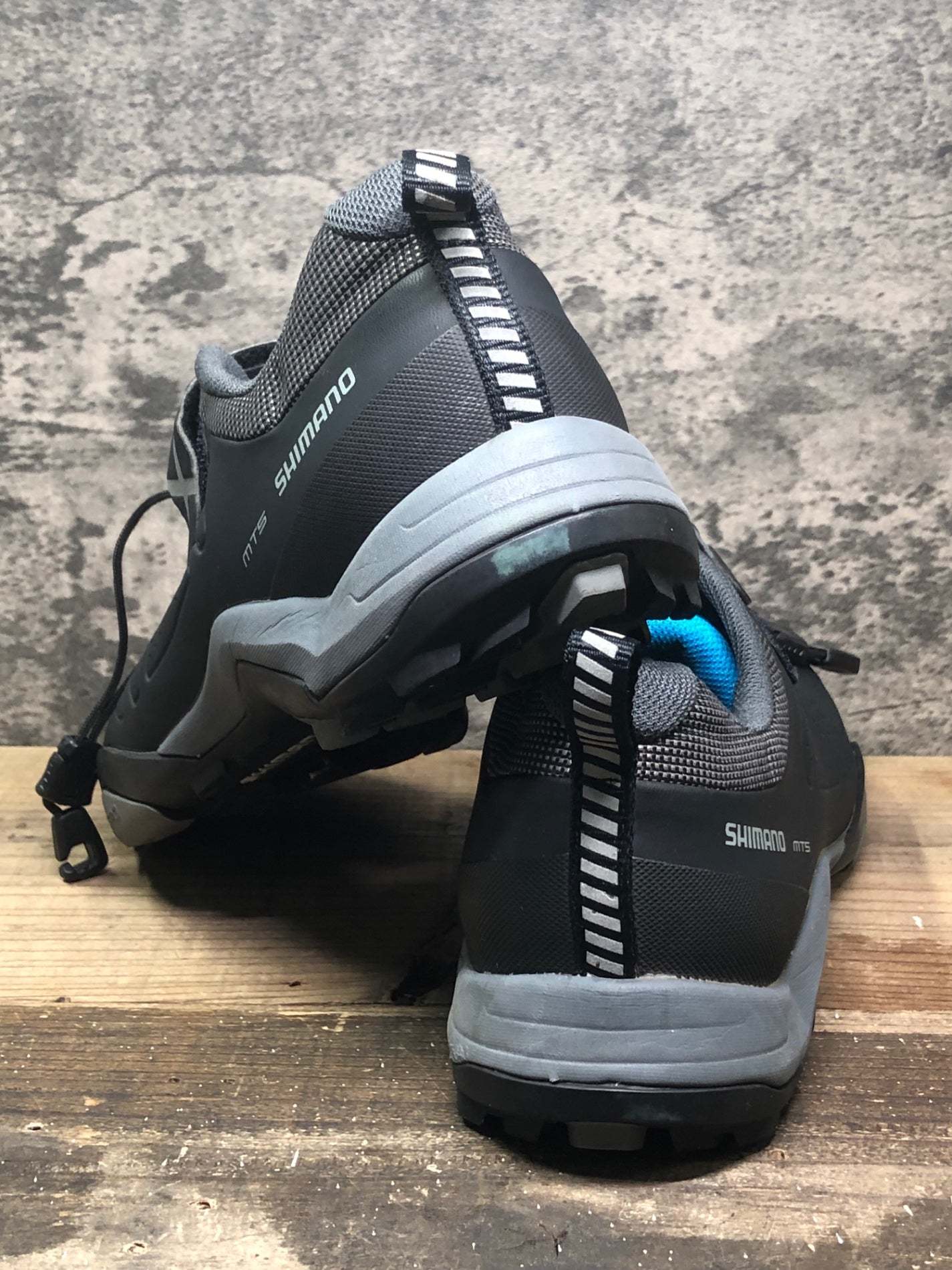 IJ036 シマノ SHIMANO SH-MT500-S L ビンディングシューズ SPD EU42 黒