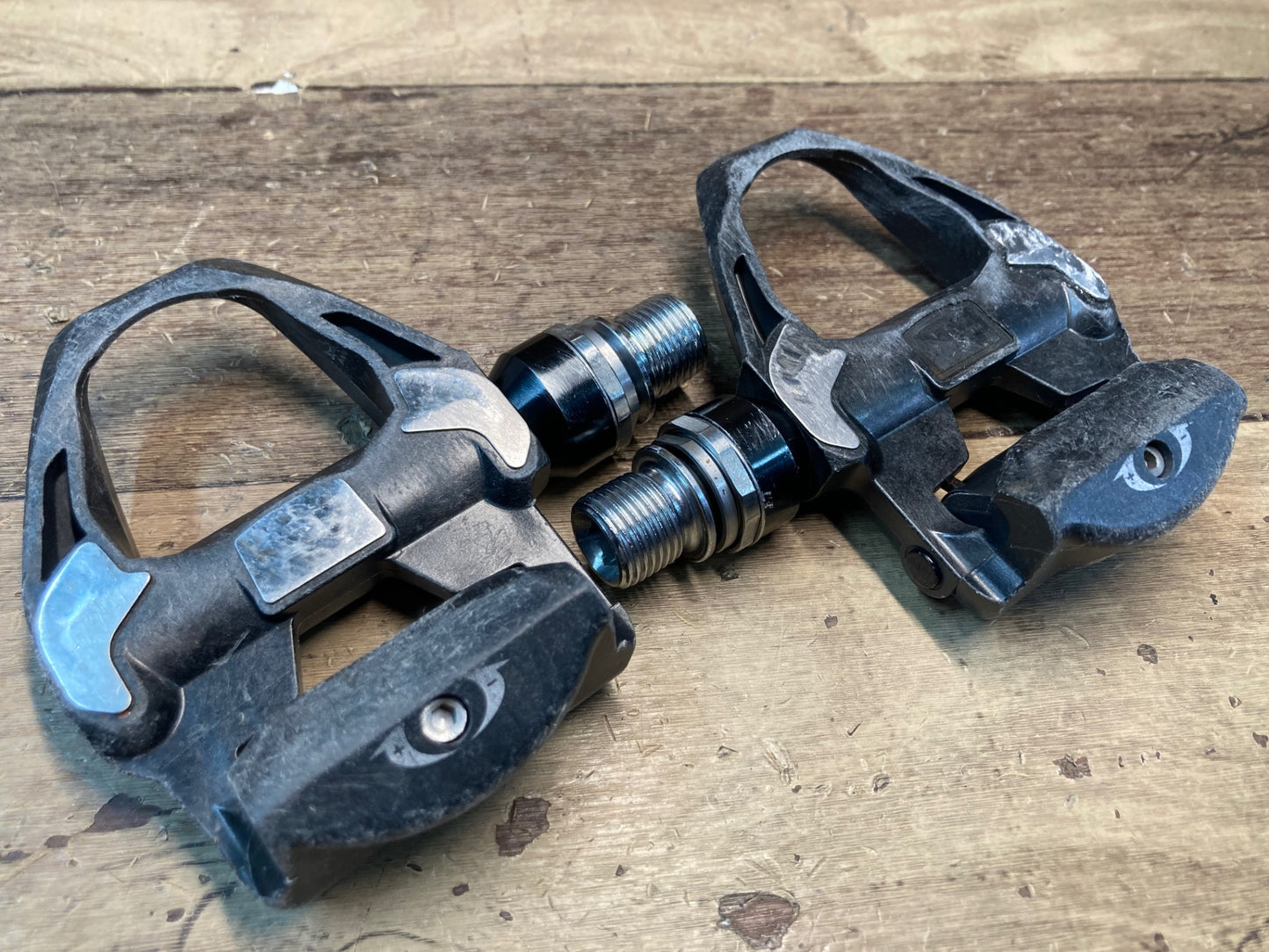 IM591 シマノ SHIMANO デュラエース DURA-ACE PD-R9100 ビンディングペダル SPD-SL ※シャフトのガタ 金属プレート再接着跡