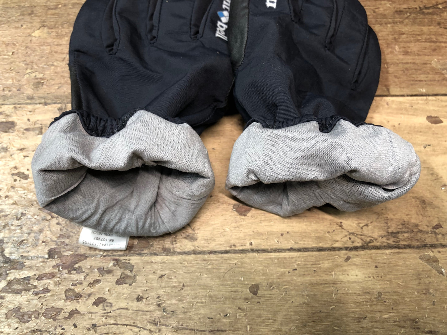 IK686 モンベル mont-bell 長指 グローブ 黒 XS