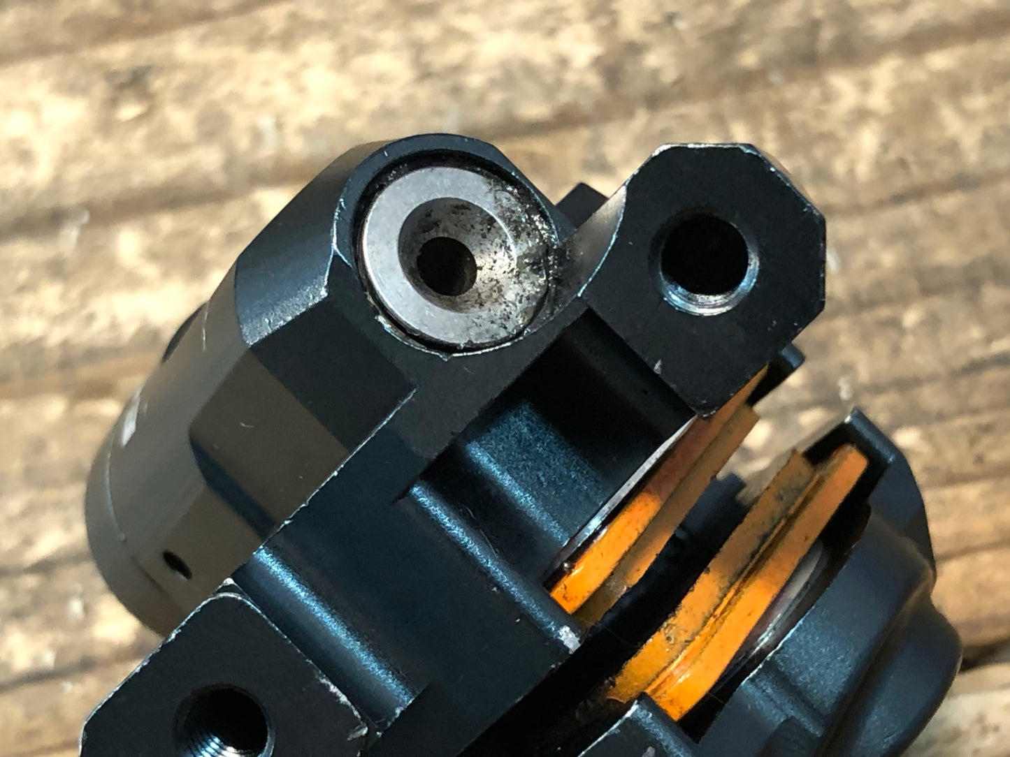 IU320 グロータック GROWTAC イコール EQUAL 機械式ディスクブレーキキャリパー ガンメタ フラットマウント