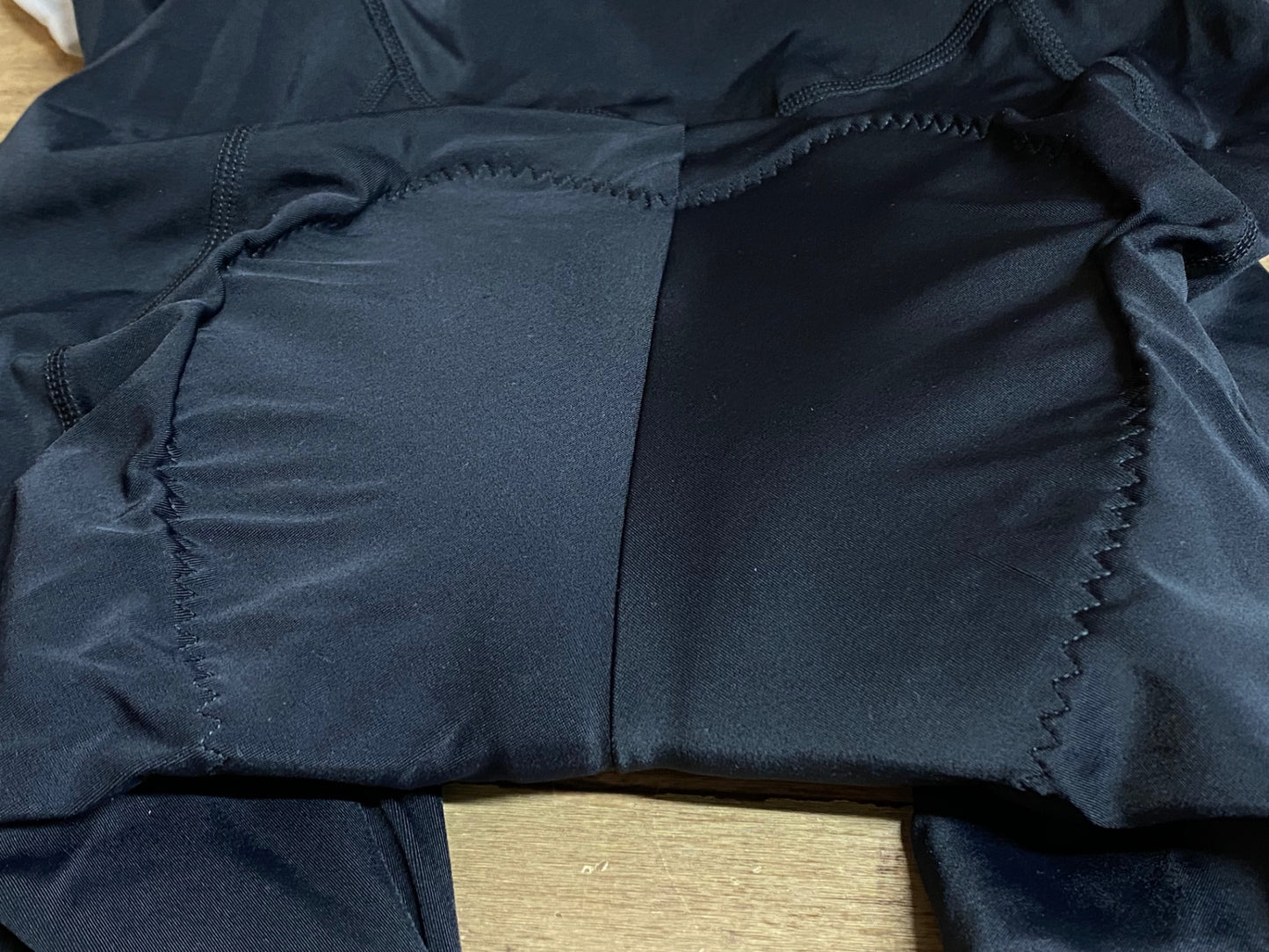 IO131 シマノ SHIMANO ビブショーツ 黒 白 M