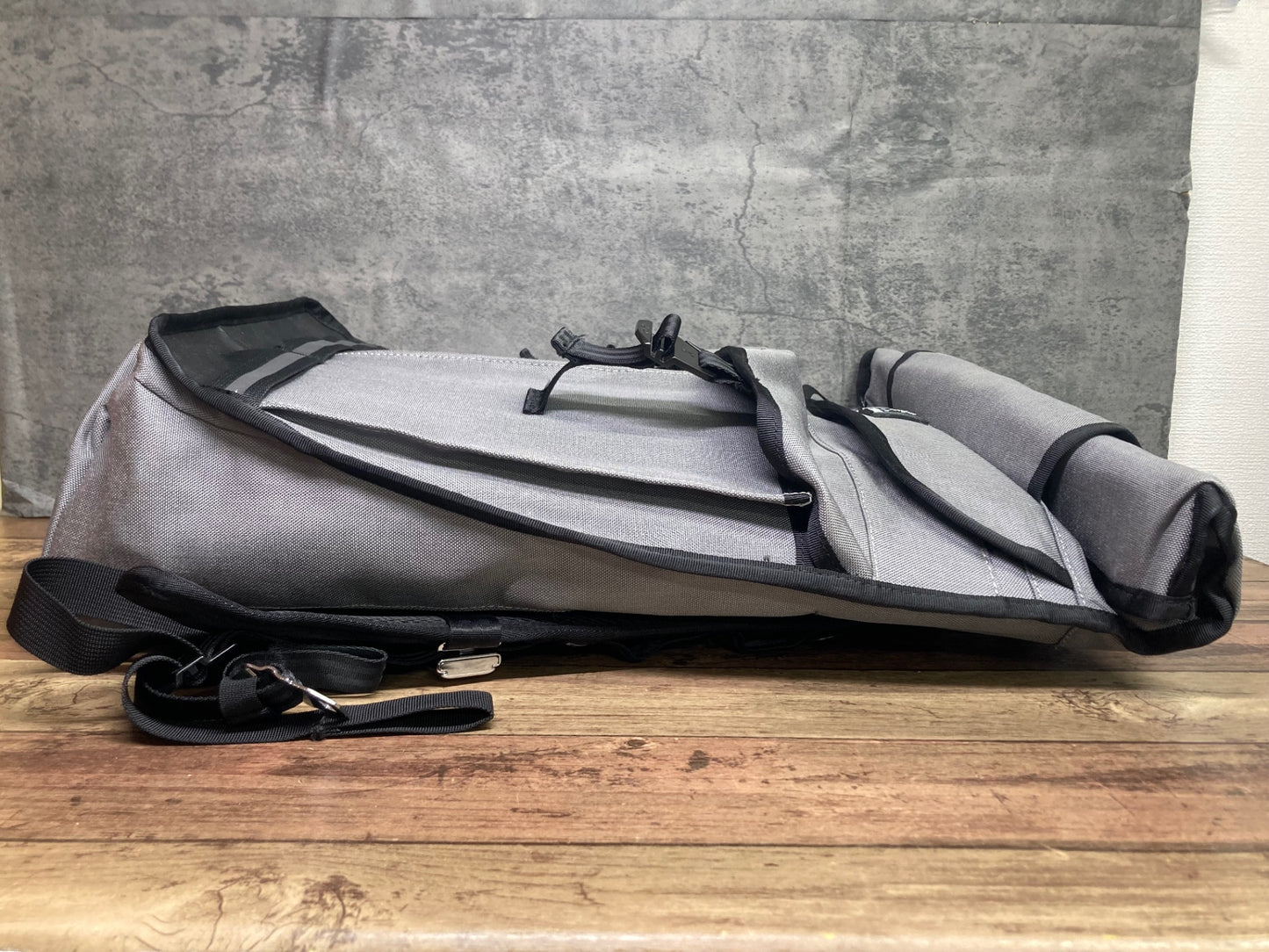 IQ521 クローム CHROME ORLOV 2.0 バックパック グレー