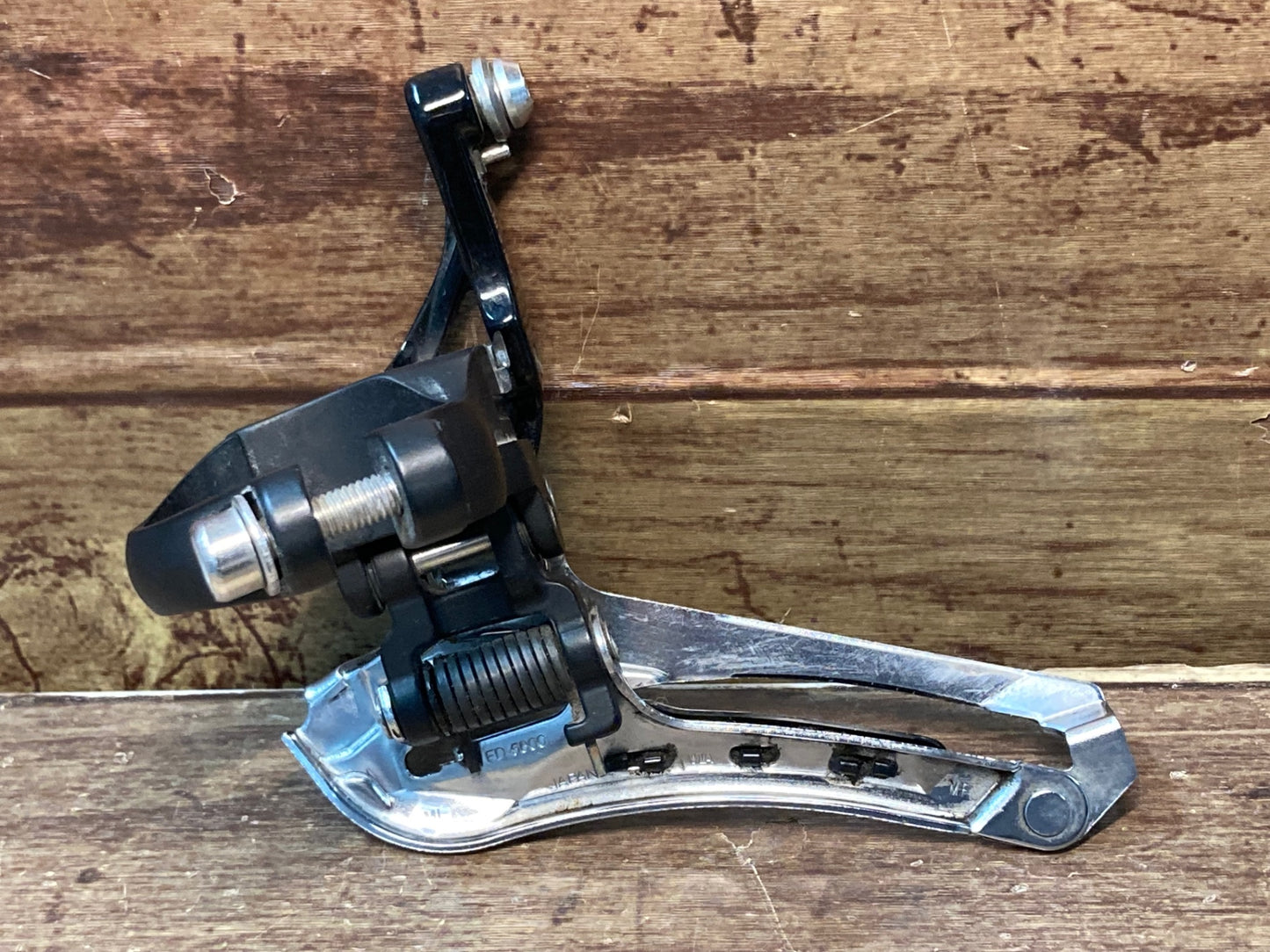 IM269 シマノ SHIMANO 105 FD-5800 フロントディレイラー 2s バンド Φ34.9