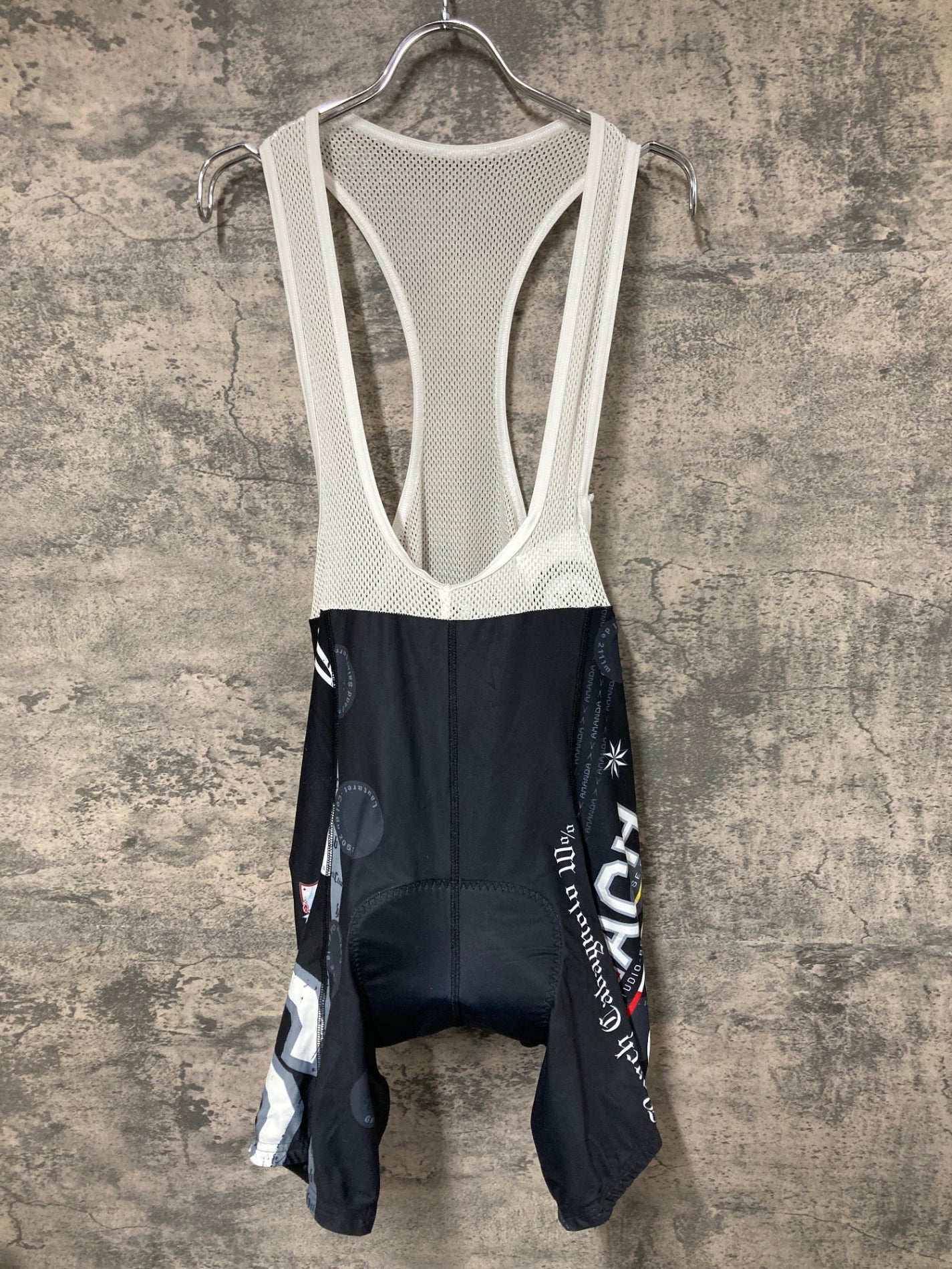 IY624 パンダーニ Pandani ビブショーツ 黒 白 L ※マーカー痕あり