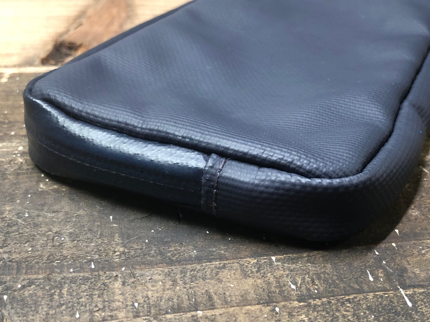 IK279 ラファ Rapha RAINPROOF ESSENTIALS CASE LARGE ケース サイクルポーチ ダークグレー