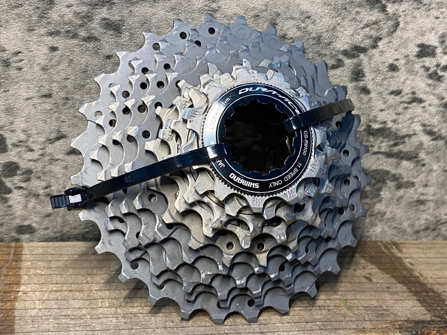 JB793 シマノ SHIMANO デュラエース DURA-ACE CS-R9100 スプロケット 11S 11-28T