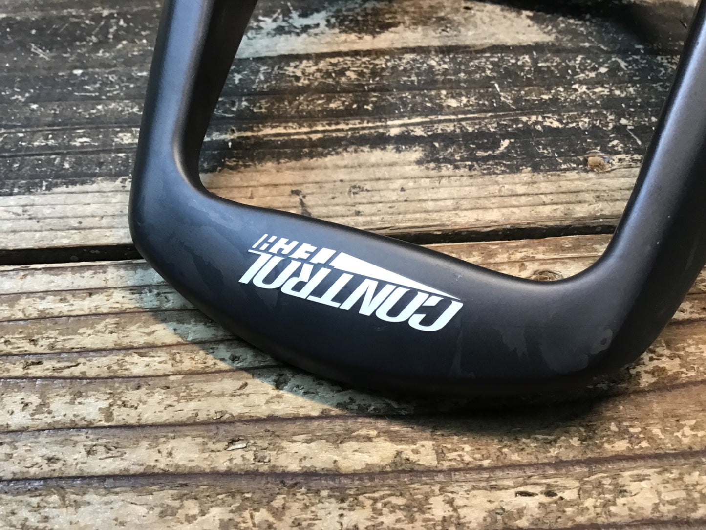 JB245 コントロールテック CONTROL TECH Aero Cockpit DHバー Φ31.8 ※肘置き欠品