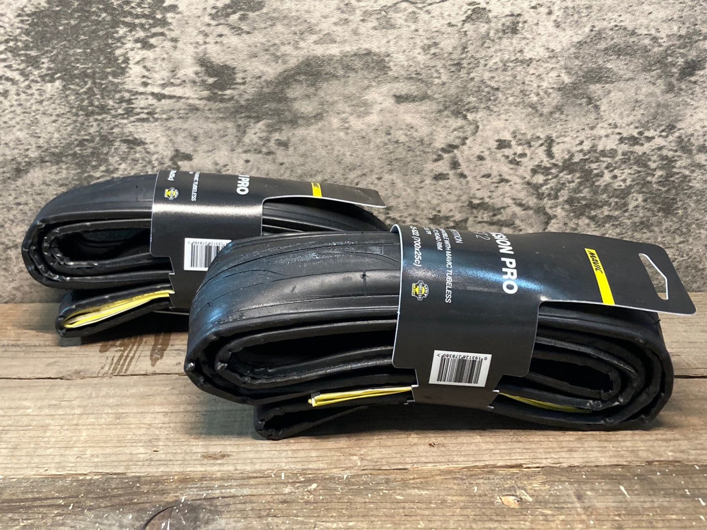 IO111 マヴィック MAVIC イクシオン YKSION PRO UST 2 700C×25C 2本セット